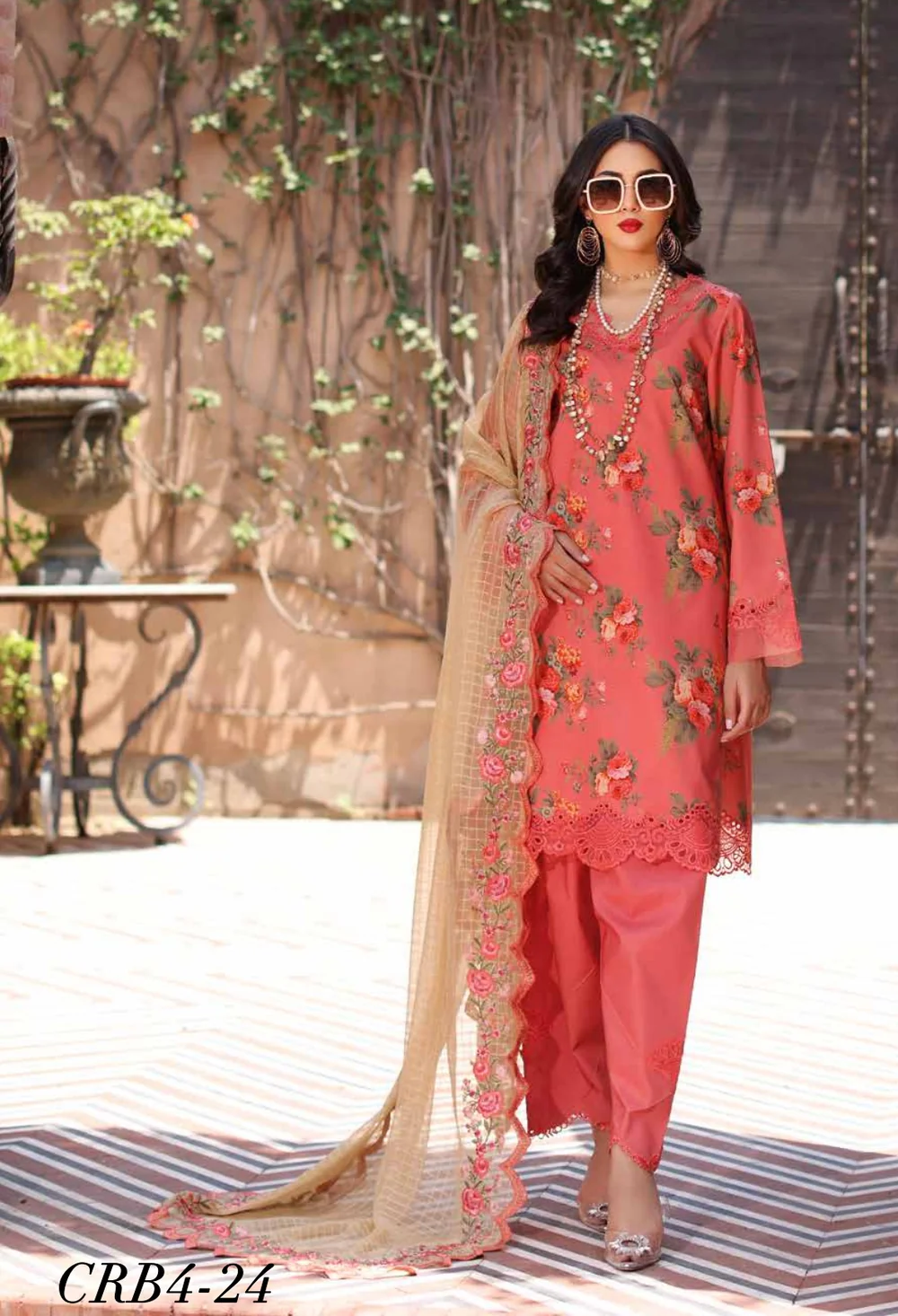 Rang e Bahar Lawn by Charizma