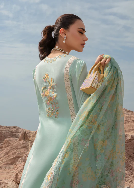 Crimson Lawn by Saira Shakira 24 | 4A - Image 4