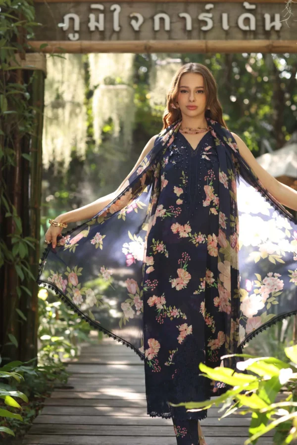 Noor Eid Luxe Printedkari '25 by Saadia Aasad | D8-B