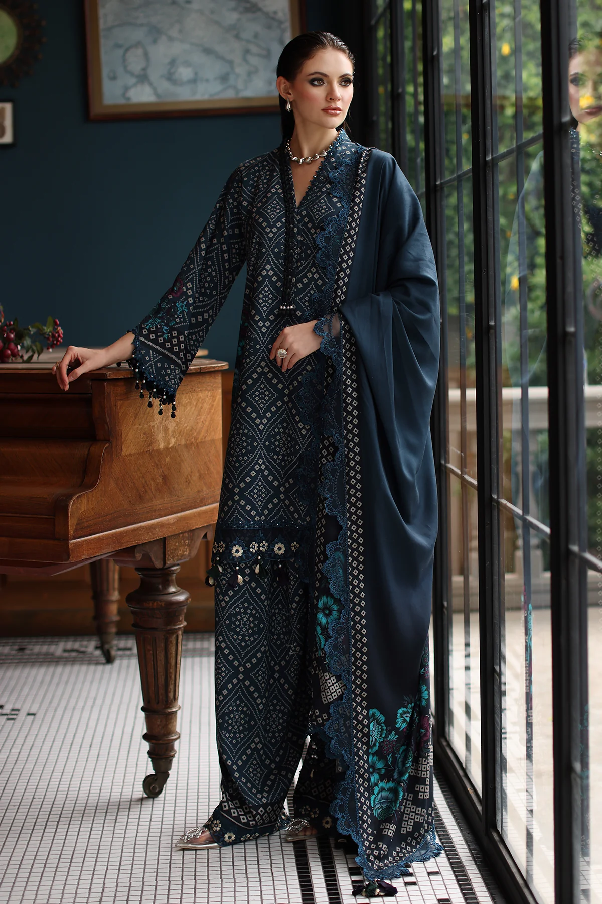 Charizma Embroidered Linen Collection'25 CCW6-20