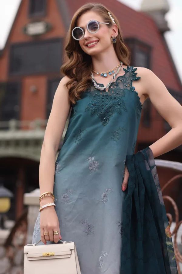 Alternative view of Noor Eid Luxe Chikankari' 25 | D10