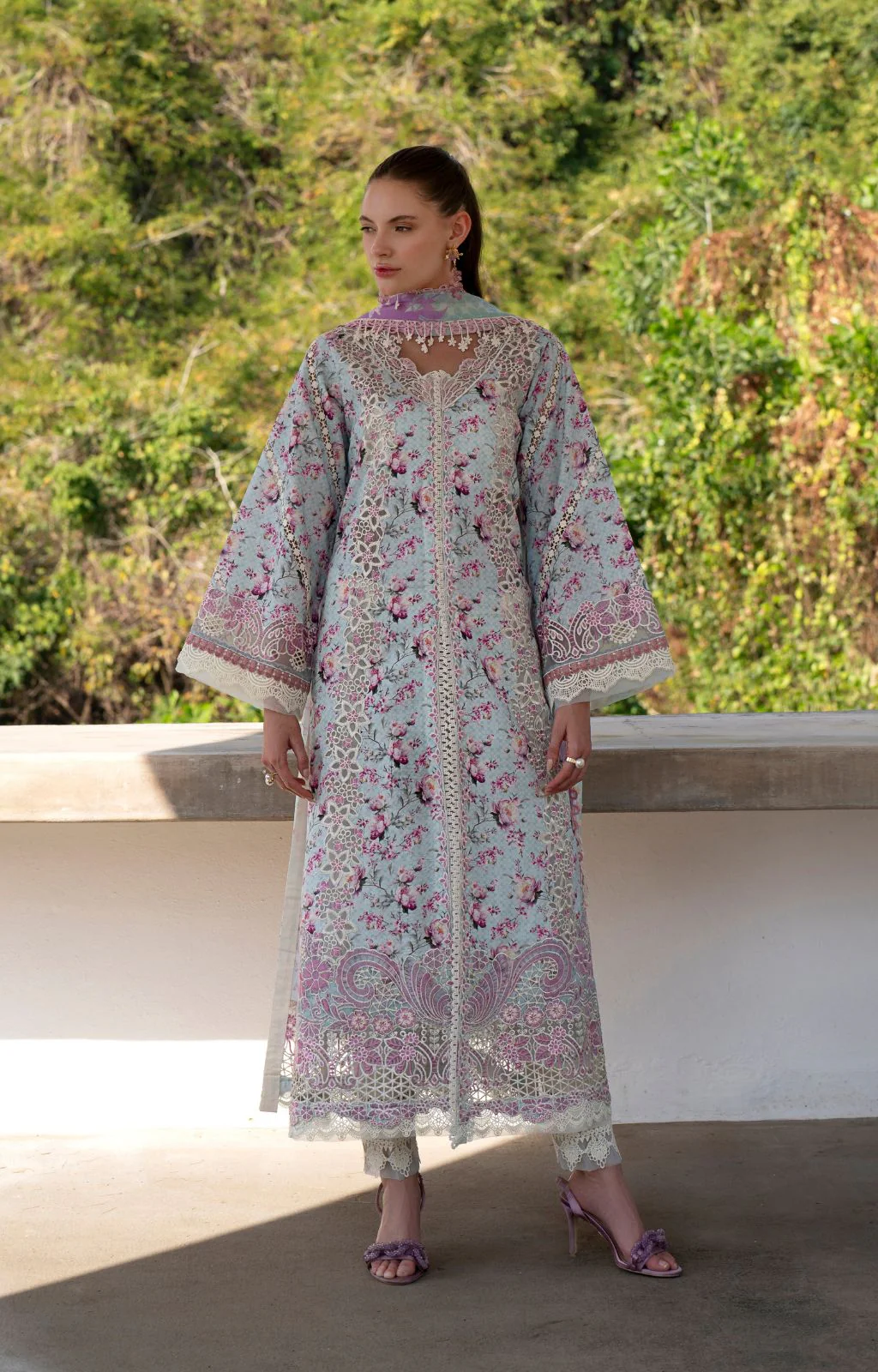 AJR Printkari 25 Lawn | Charlotte