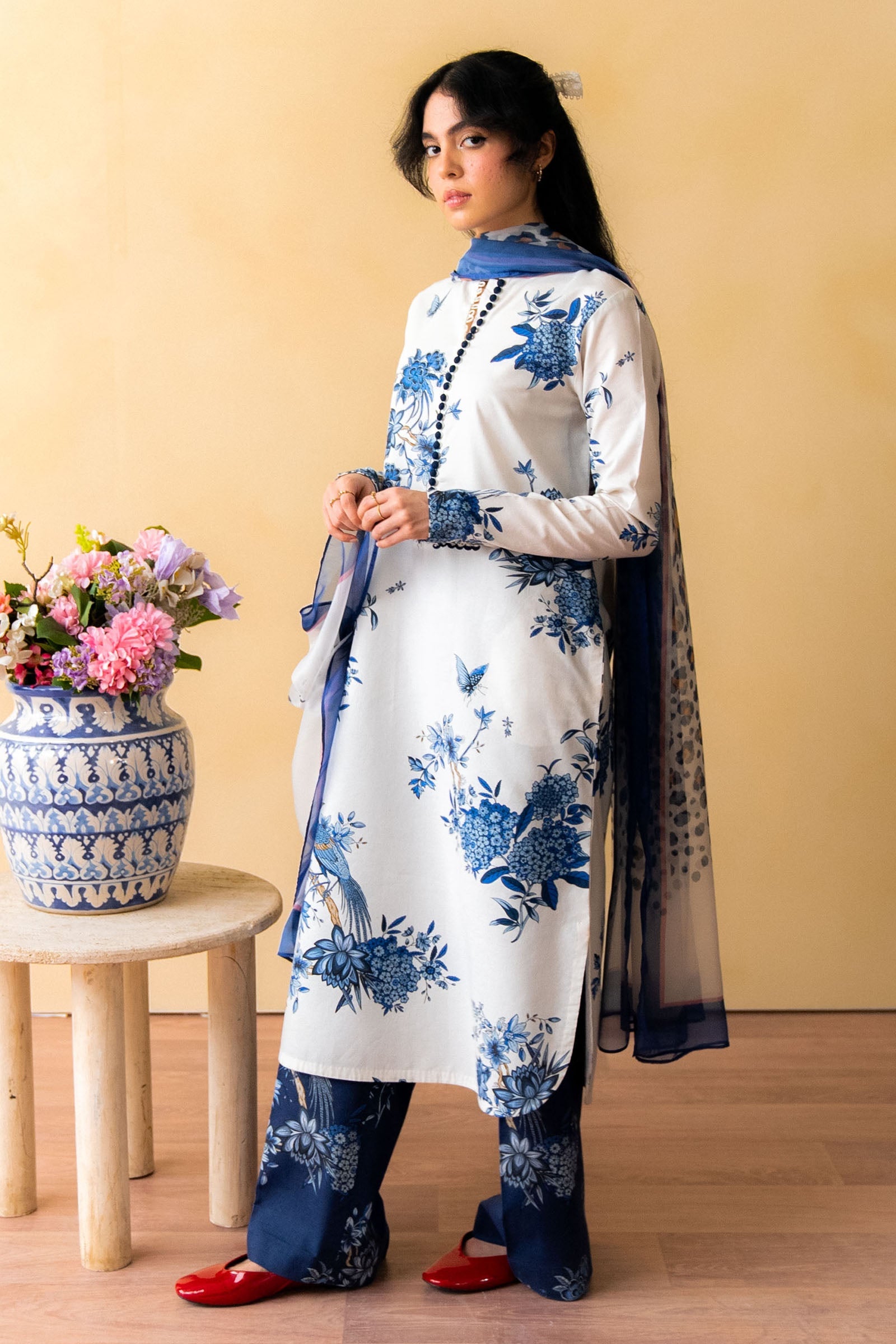 Coco Prints by Zara Shahjahan | Vol 2 | Pure Lawn | D3 - Image 4