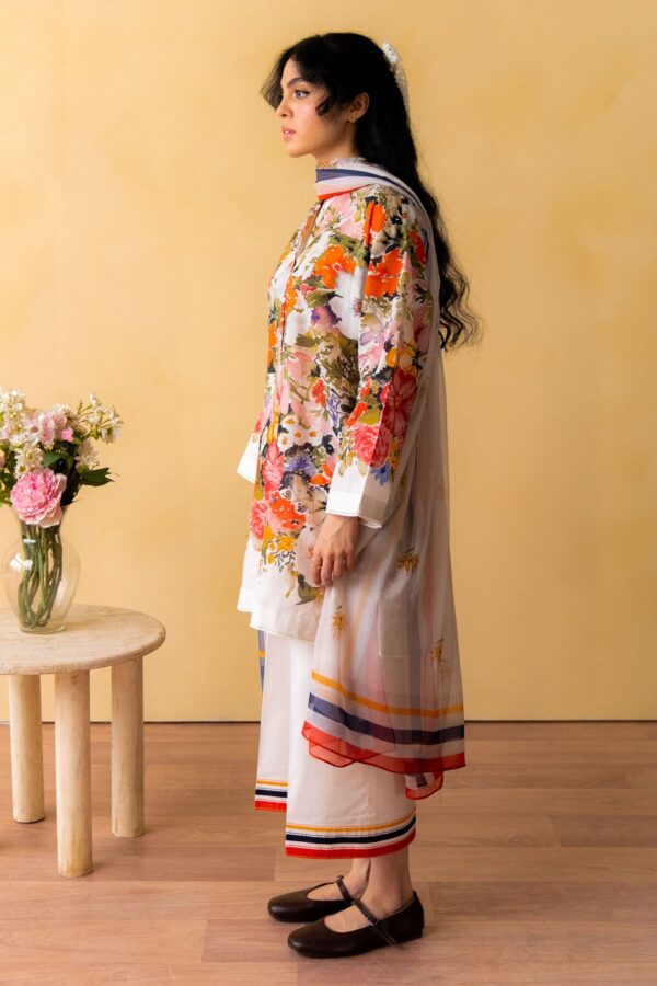 Alternative view of Coco Prints by Zara Shahjahan | Vol 2 |  Pure Lawn   | D7