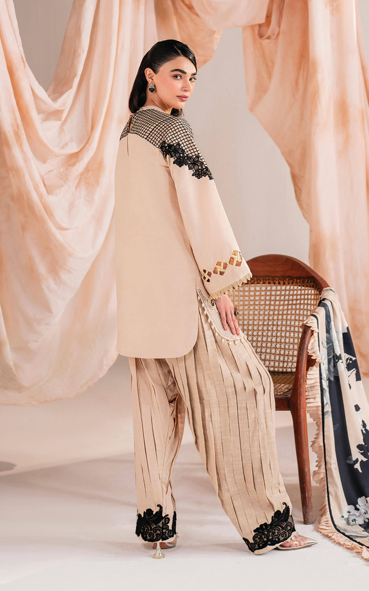 Winter Meraki’24 by Asifa & Nabeel | MW-13 - Image 4