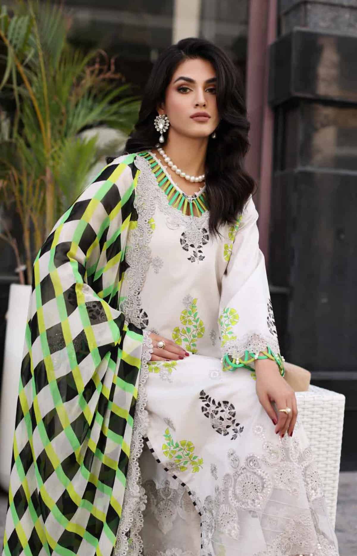 Charizma Rang-e-Bahaar Embroidered Lawn 2024 | CRB4-14 - Image 2