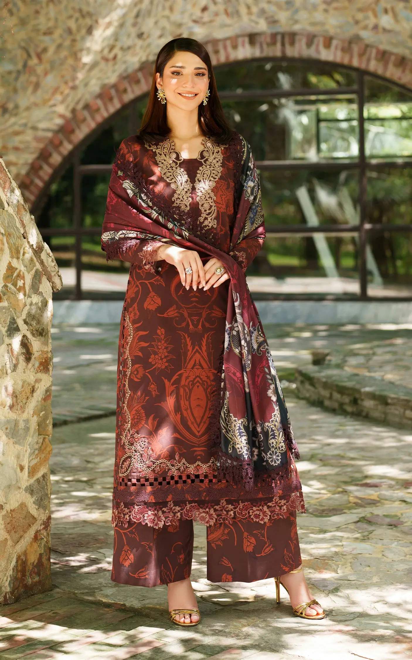Asifa Nabeel Meraki Winter'25 || Crimson Chill - Image 2