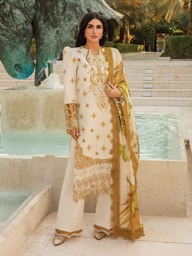 Rang Rasiya Carnation Embroidered Lawn | D-02 (GZ-166)