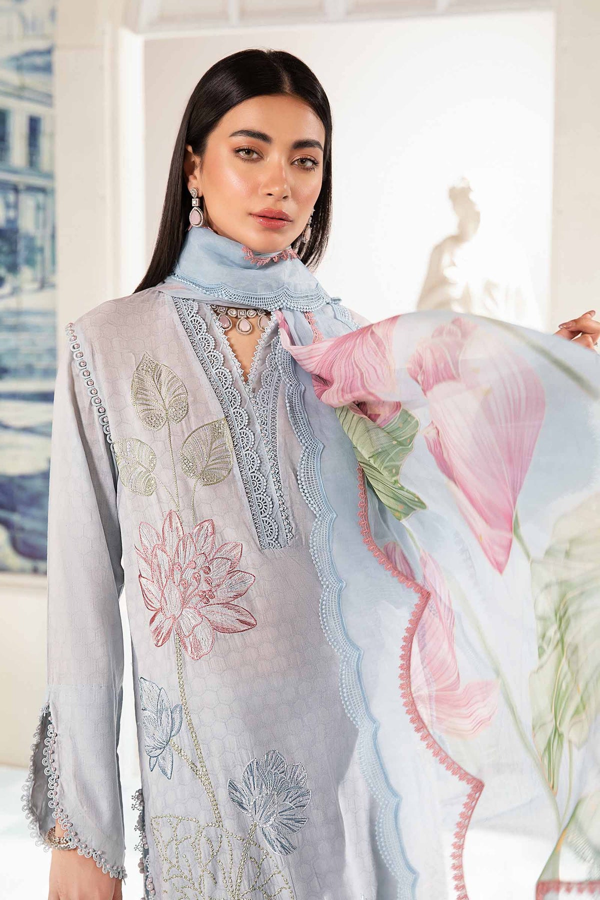 MARIA B M.Prints | Summer Lawn 2024 | Vol 2 | MPT-2201-B - Image 3