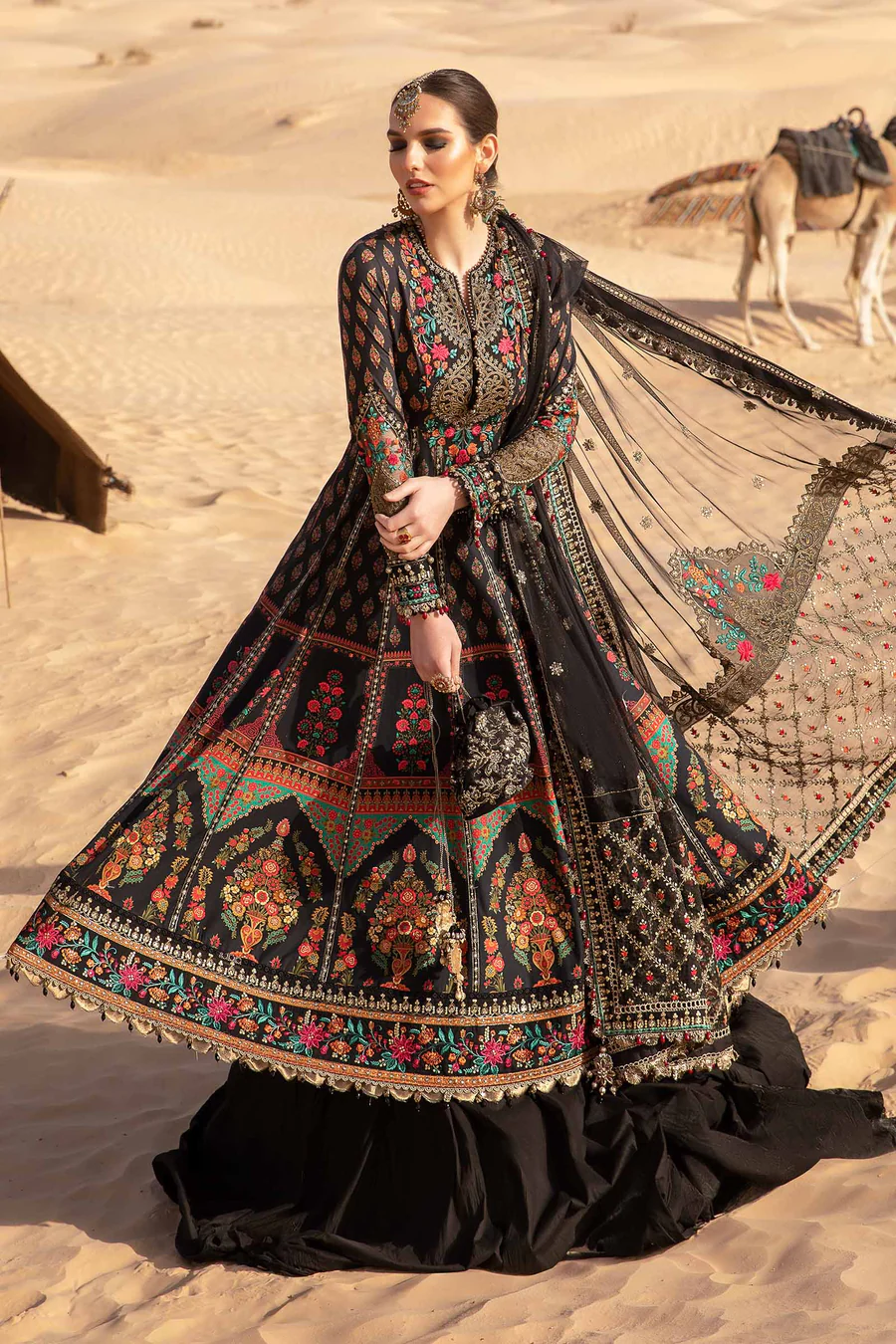 MARIA B Luxury Lawn 2024 | 13B - Image 5