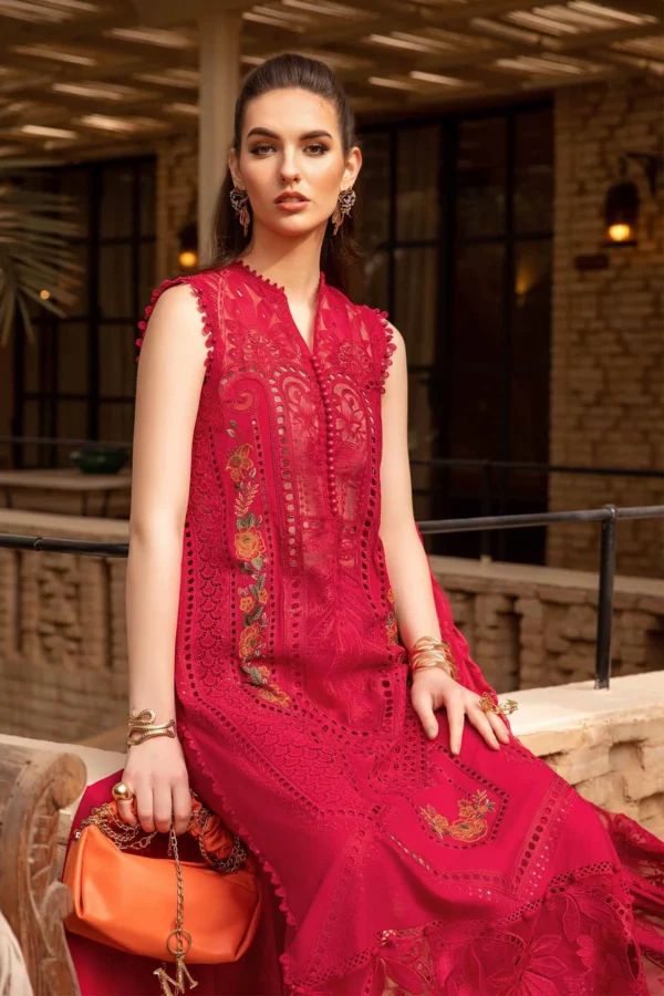 Alternative view of MARIA B Luxury Lawn 2024 | 4A