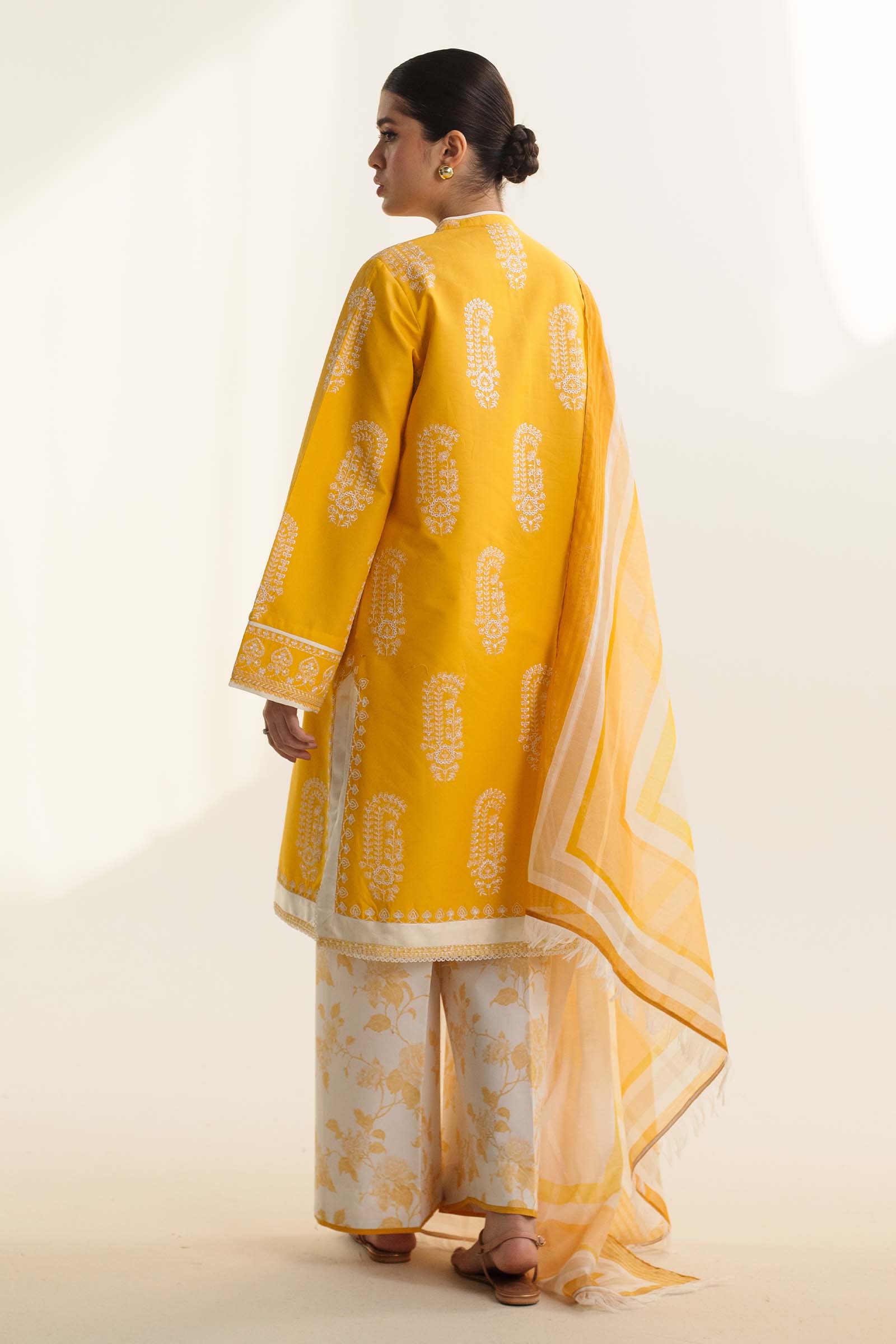 Coco by Zara Shahjahan Lawn Volume 2 2024 | 4A - Image 2
