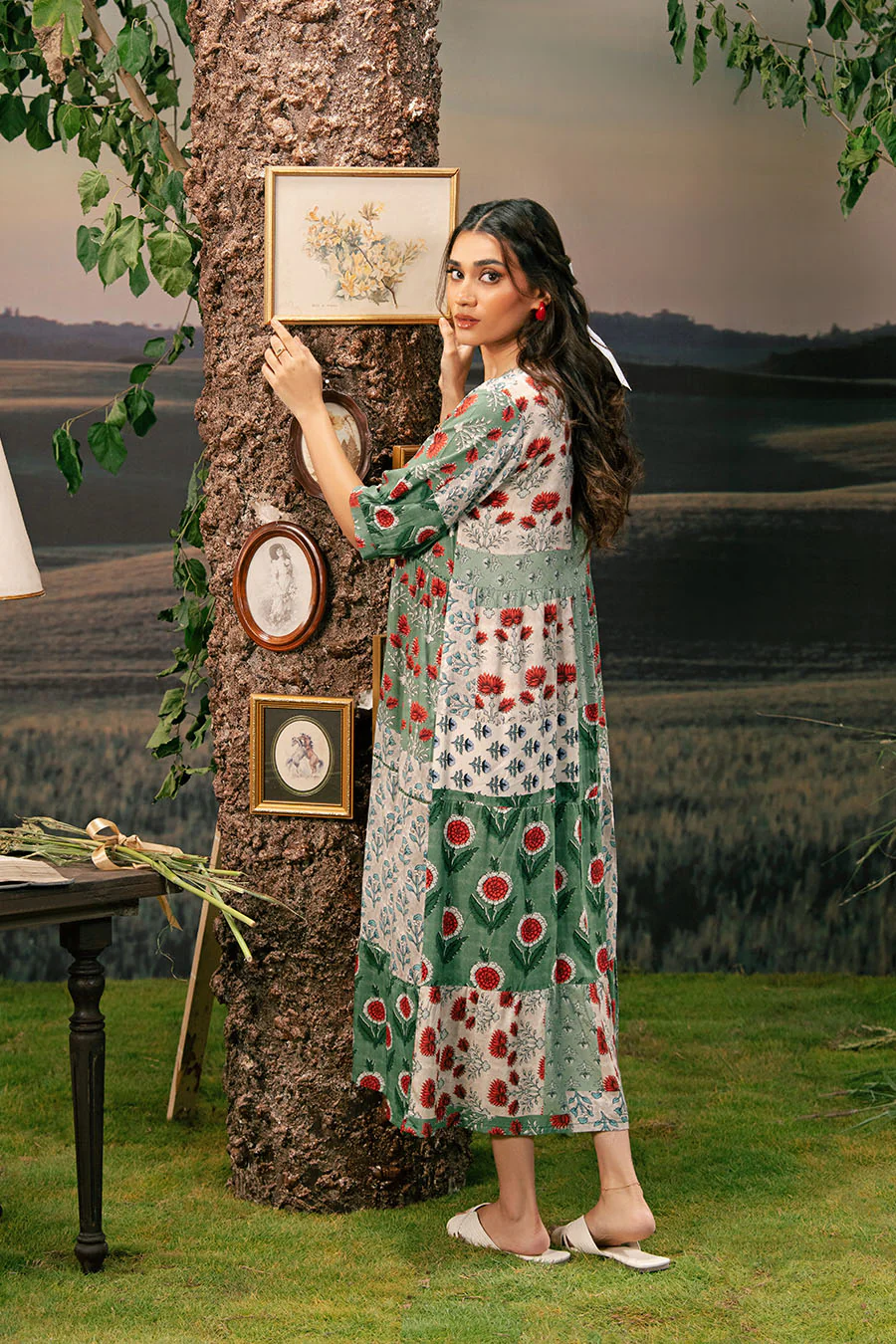 MARIA B M Basics Arabic Lawn | MB-PFUS25-02B - Image 2