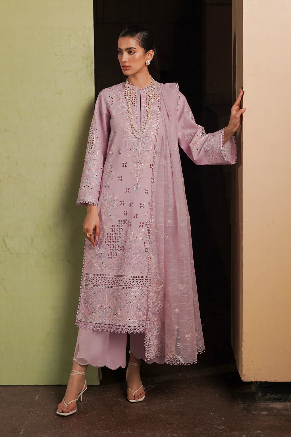 Chikankari Lawn '24 by Afrozeh | Thistle