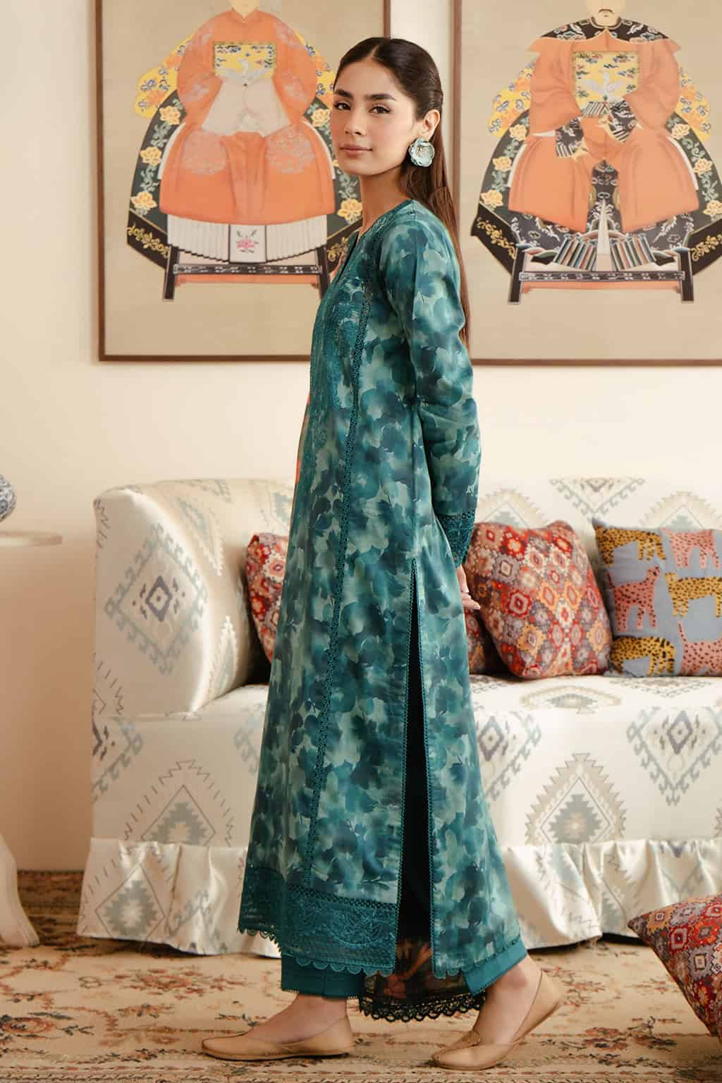 Afrozeh Malina Lawn 2024 | Ceila - Image 3