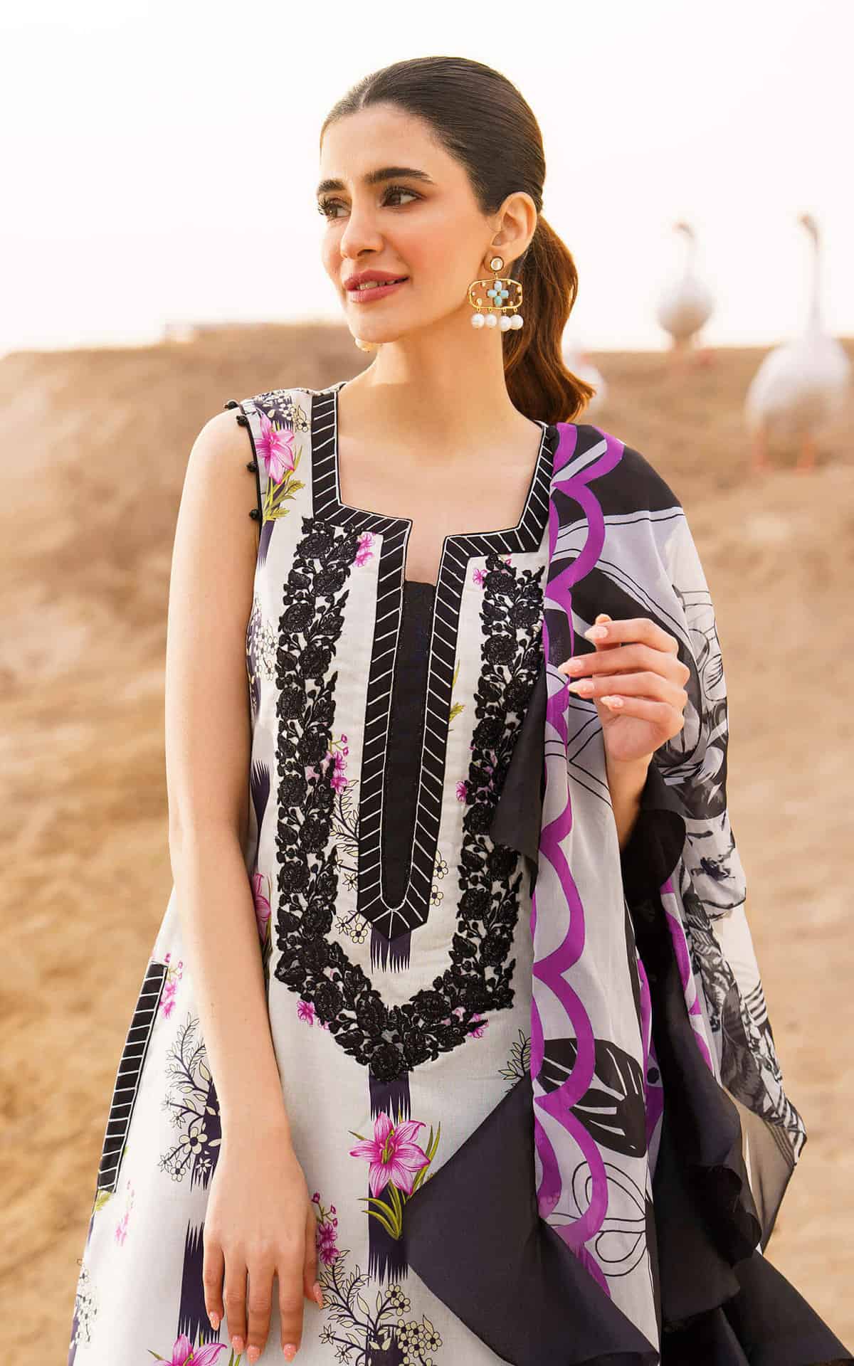 Asifa & Nabeel Meraki Lawn 2024 | U141M005 (GZ-165) - Image 2