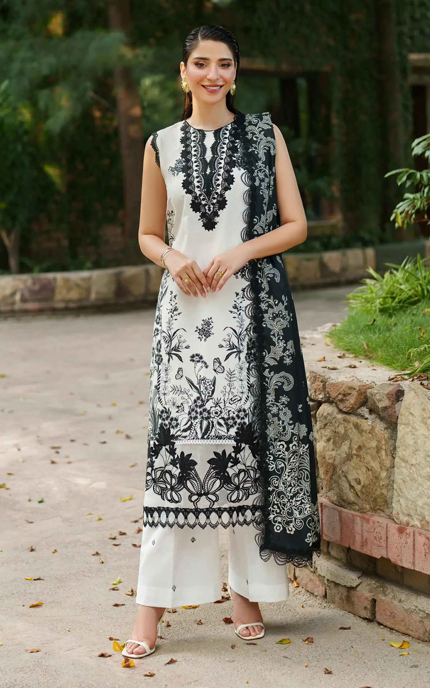 Asifa Nabeel Meraki Winter'25 || Ember Glow