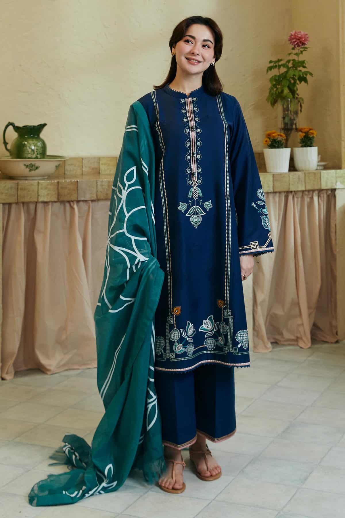 Coco Lawn by Zara Shahjahan 2024 | GUL MOHAR - 3B