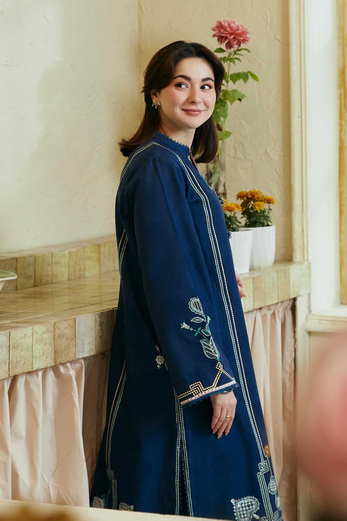 Coco Lawn by Zara Shahjahan 2024 | GUL MOHAR - 3B - Image 3