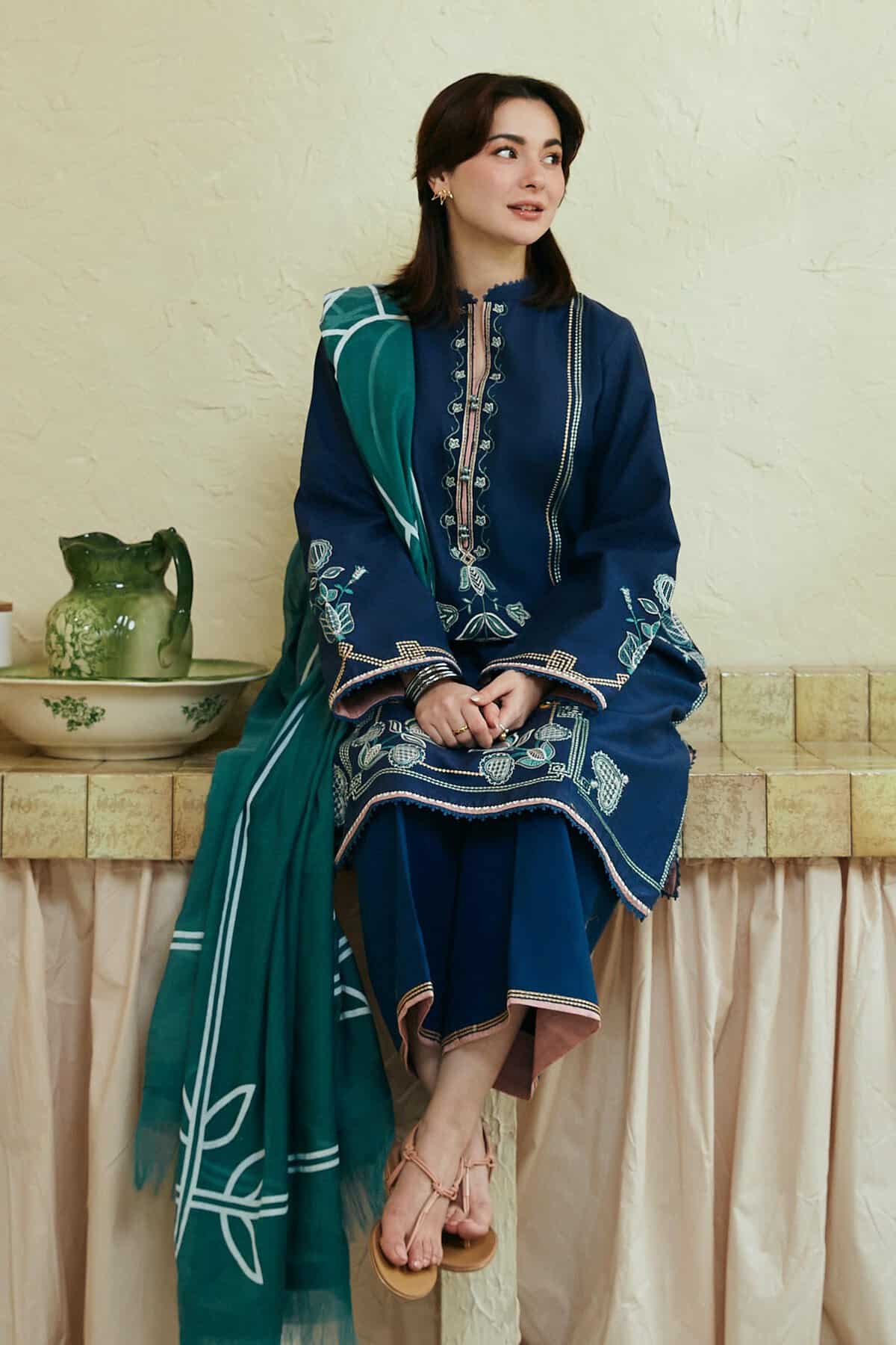 Coco Lawn by Zara Shahjahan 2024 | GUL MOHAR - 3B - Image 4
