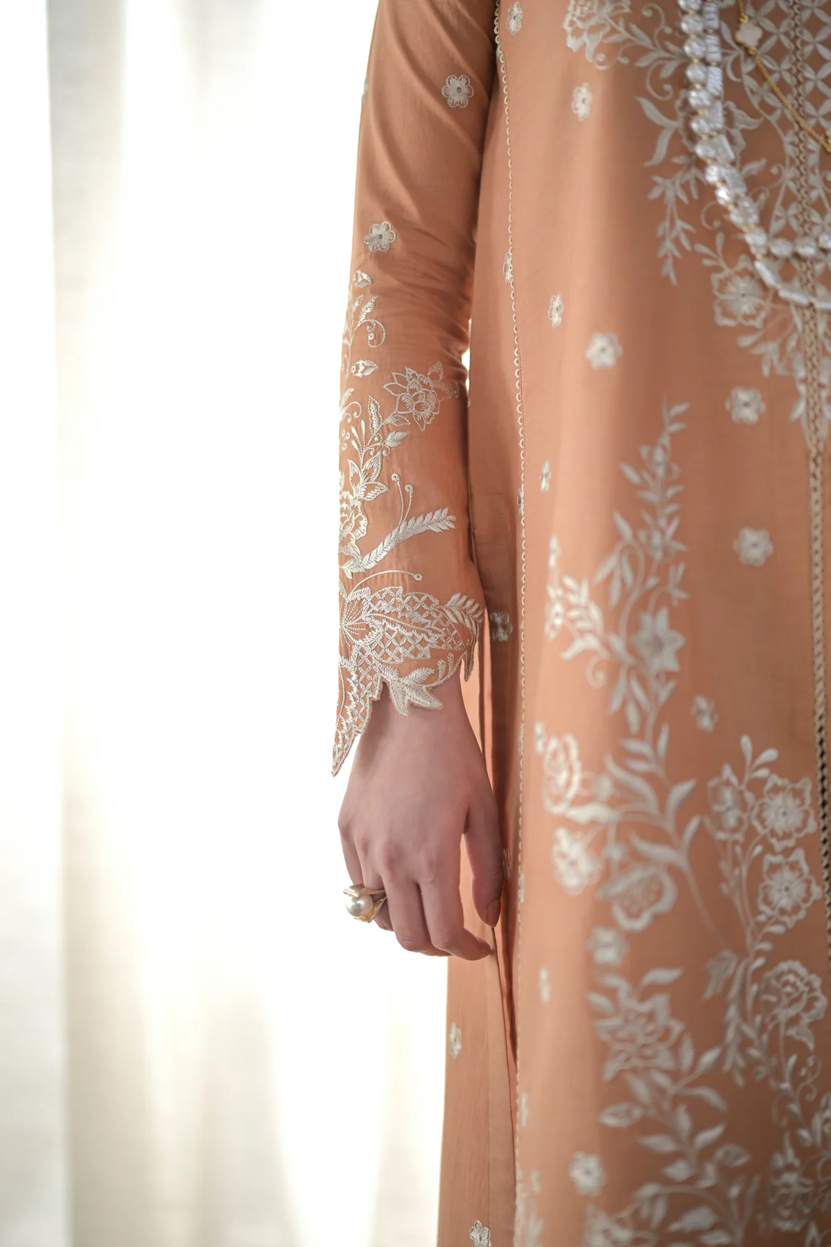 Zaib Festive Lawn | NEL-24614 - Image 4