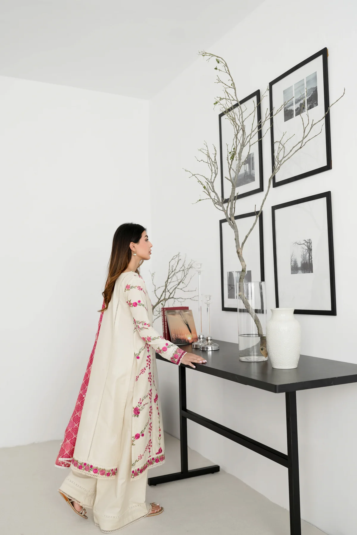 Zaib Festive Lawn | NEL-24622 - Image 5
