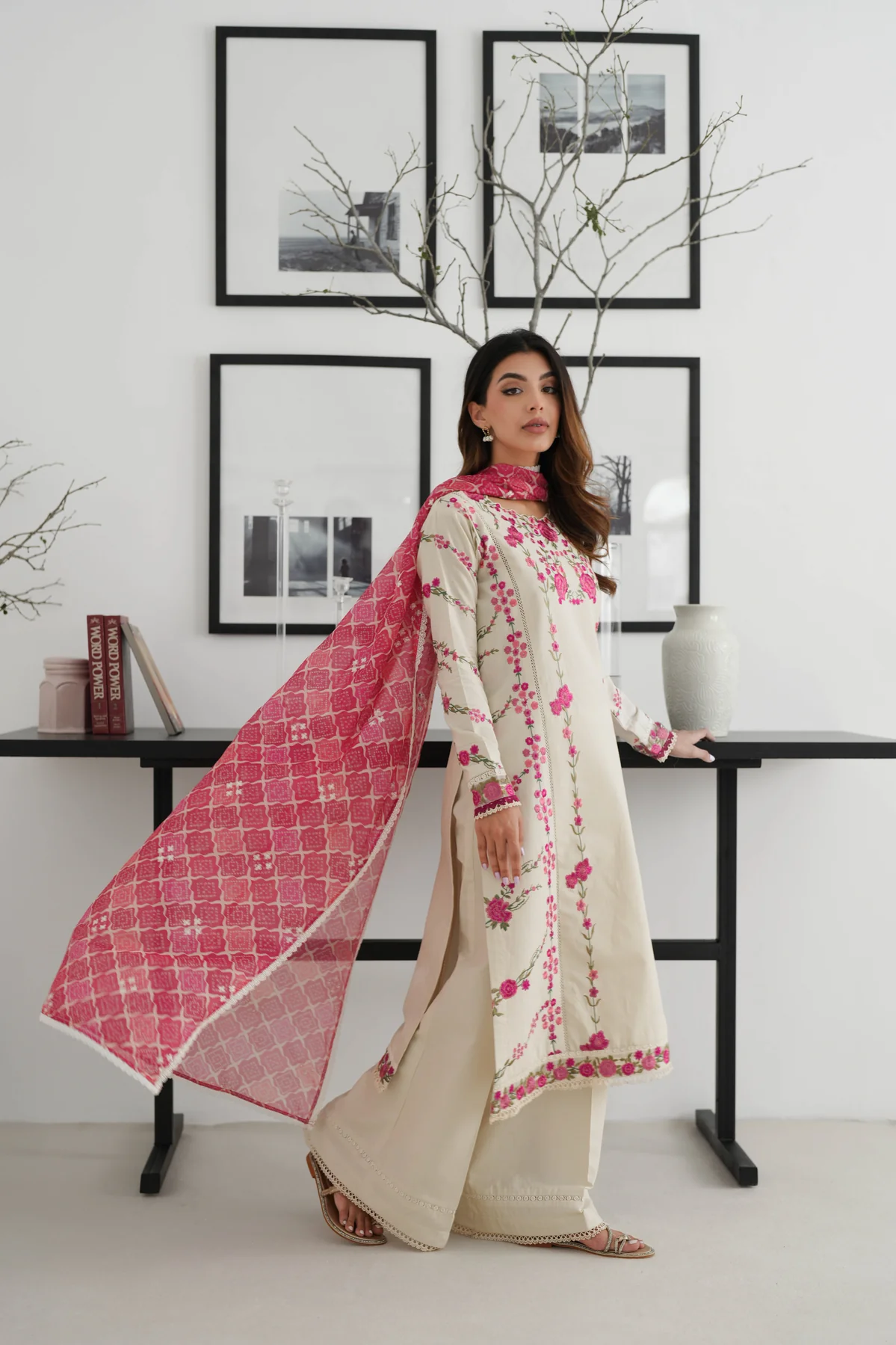 Zaib Festive Lawn | NEL-24622 - Image 4