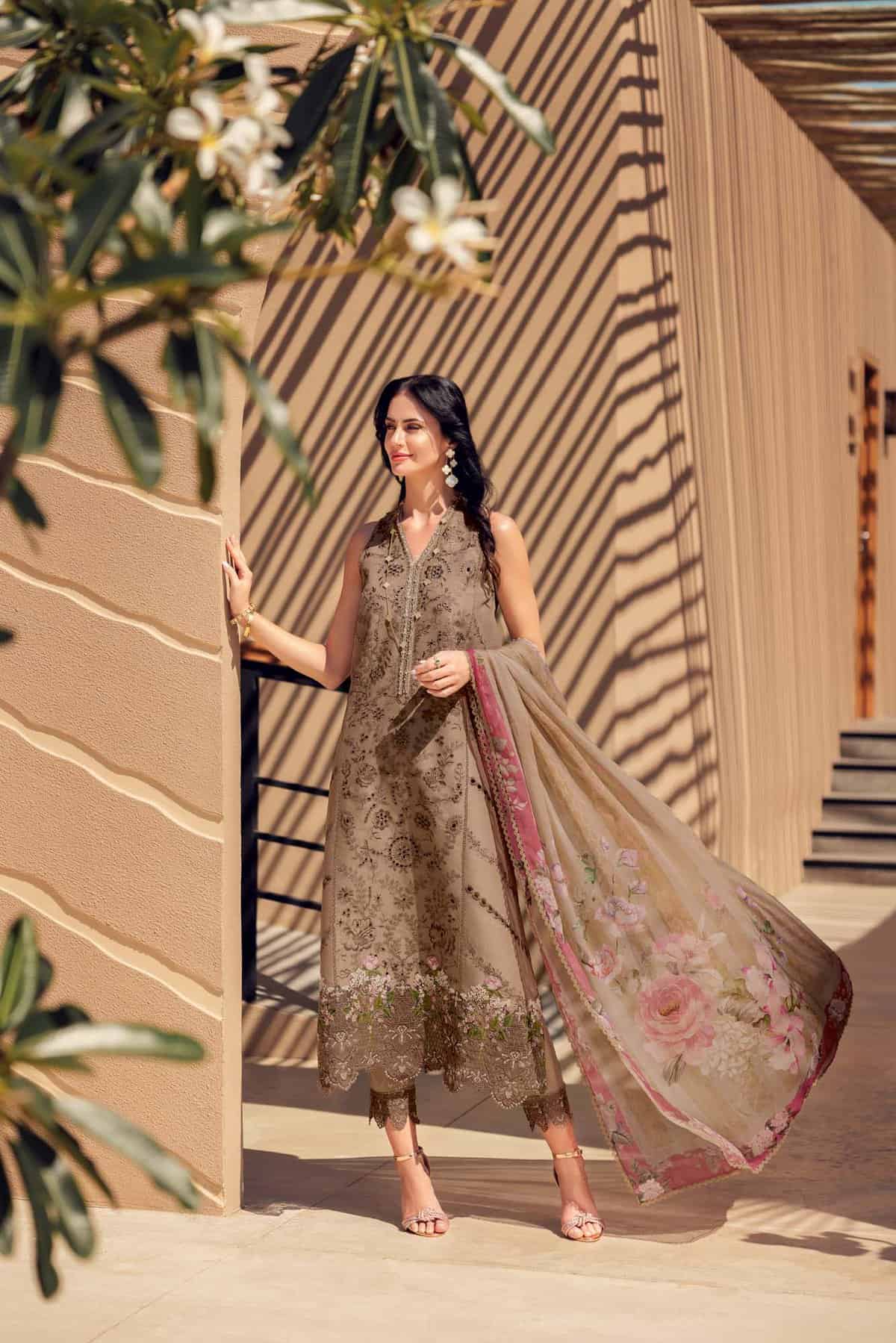 Noor Eid Laserkari Lawn'24 | D8