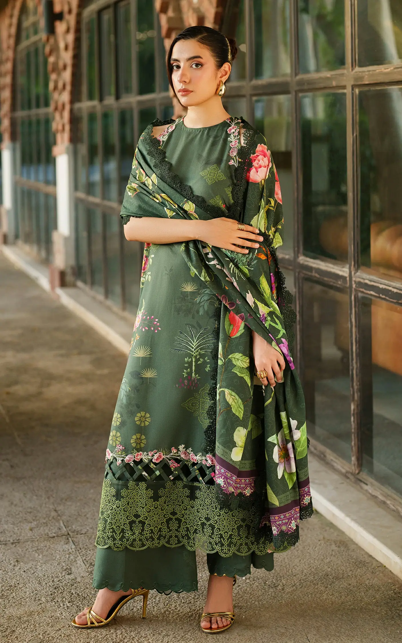 Asifa Nabeel Meraki Winter'25 || Jade Dusk - Image 4