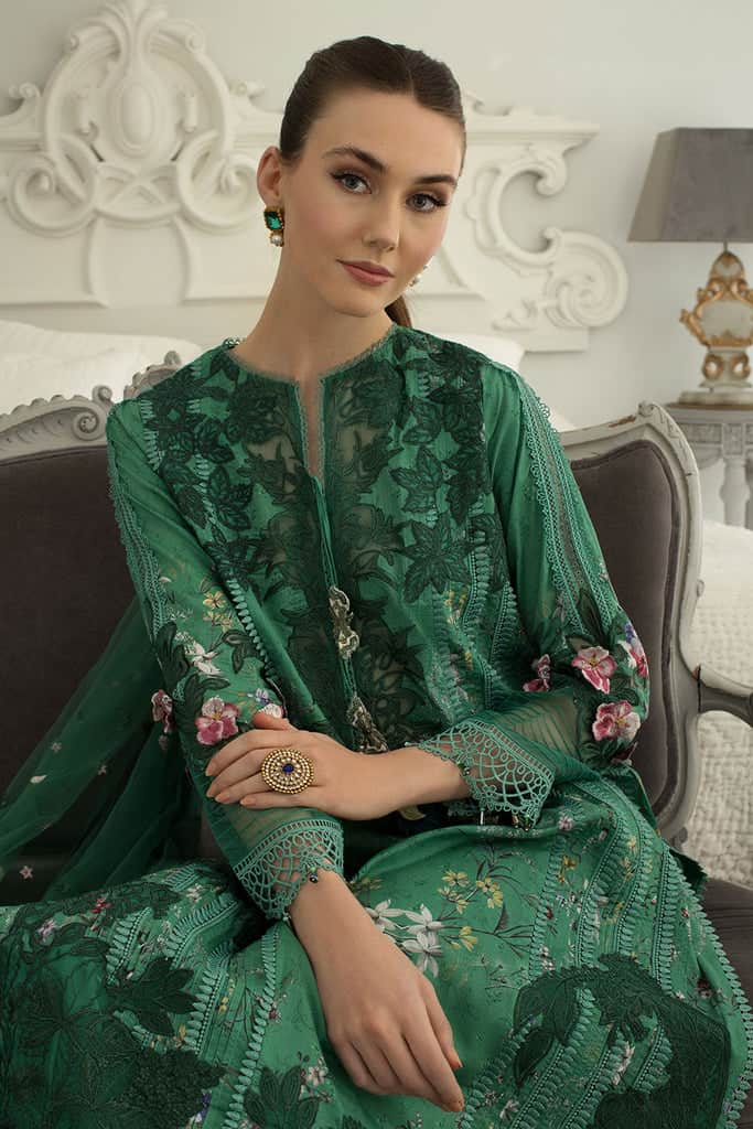 Sobia Nazir Luxury Lawn 2024 | L24-15B - Image 5