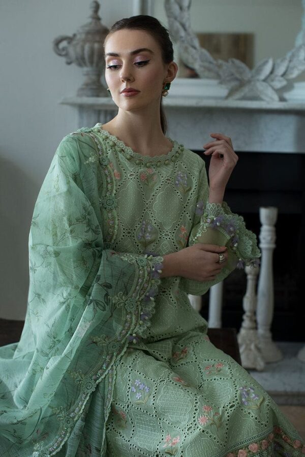 Alternative view of Sobia Nazir Luxury Lawn 2024 | L24-2A