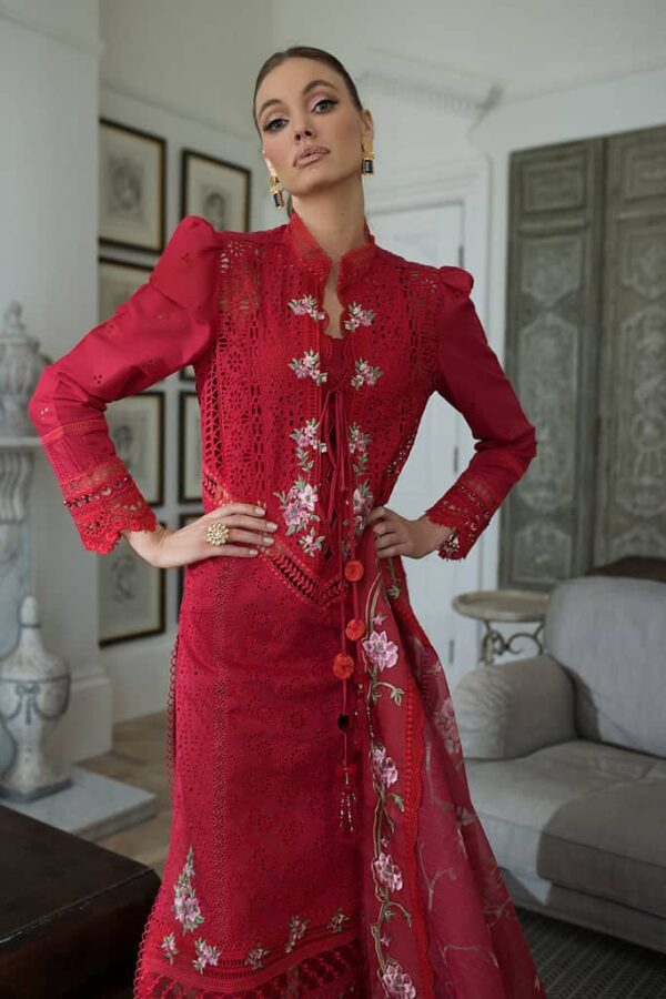 Alternative view of Sobia Nazir Luxury Lawn 2024 | L24-3B