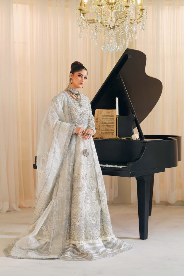 Maryum Hussain Wedding Collection'25 | Jhil Mil