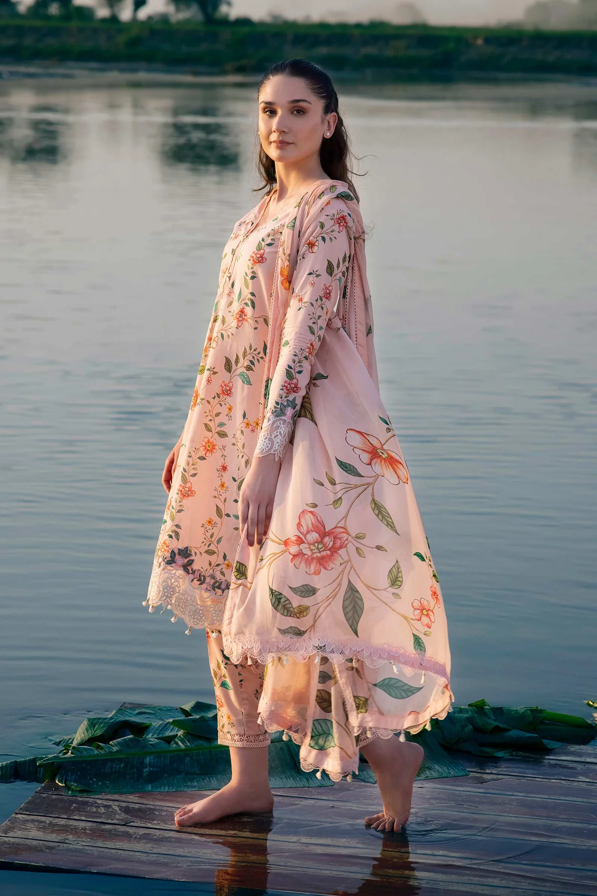 Maria.B M.Basics Embroidered Lawn 2024 | 406-A - Image 4
