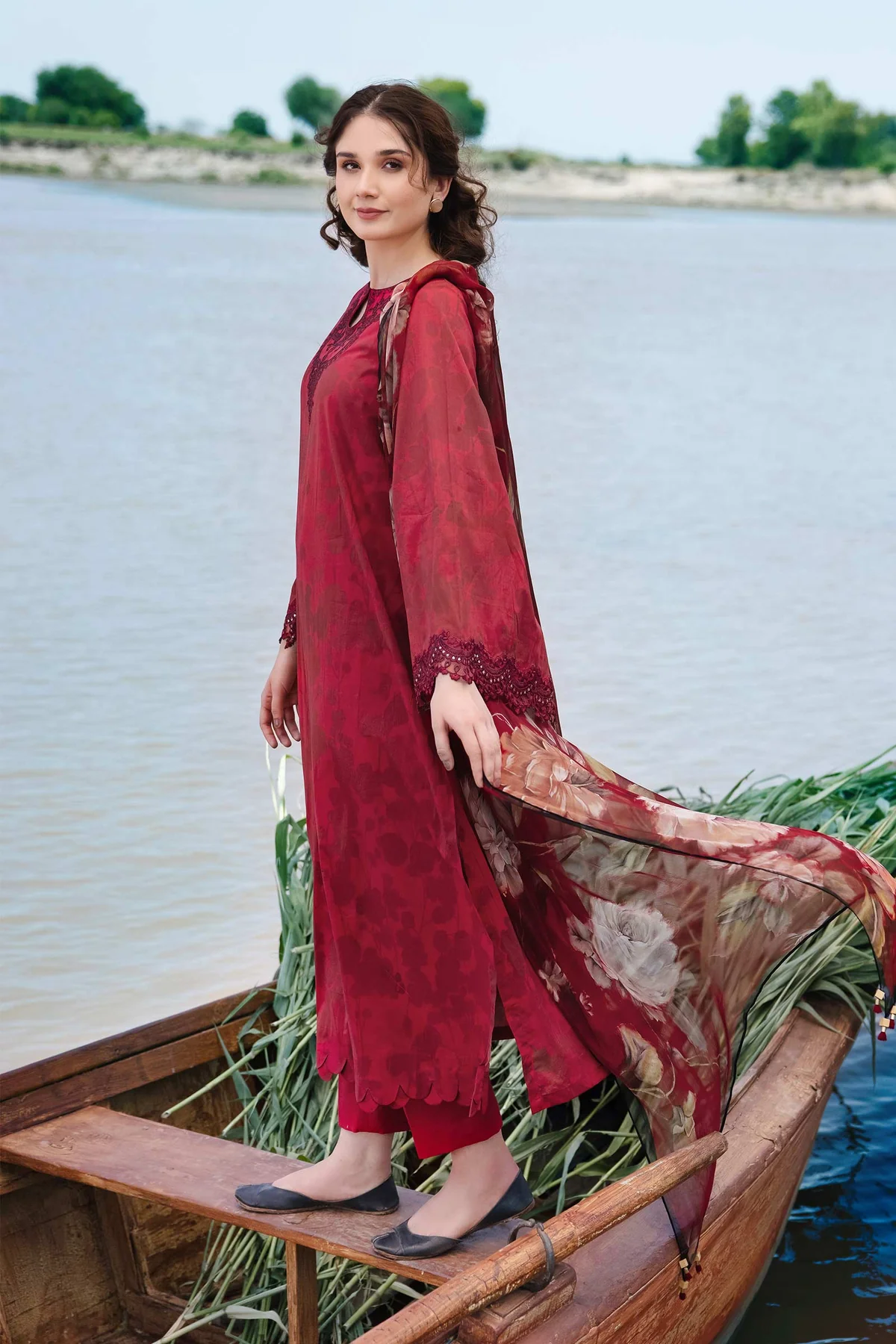 Maria.B M.Basics Embroidered Lawn | 411-A - Image 4