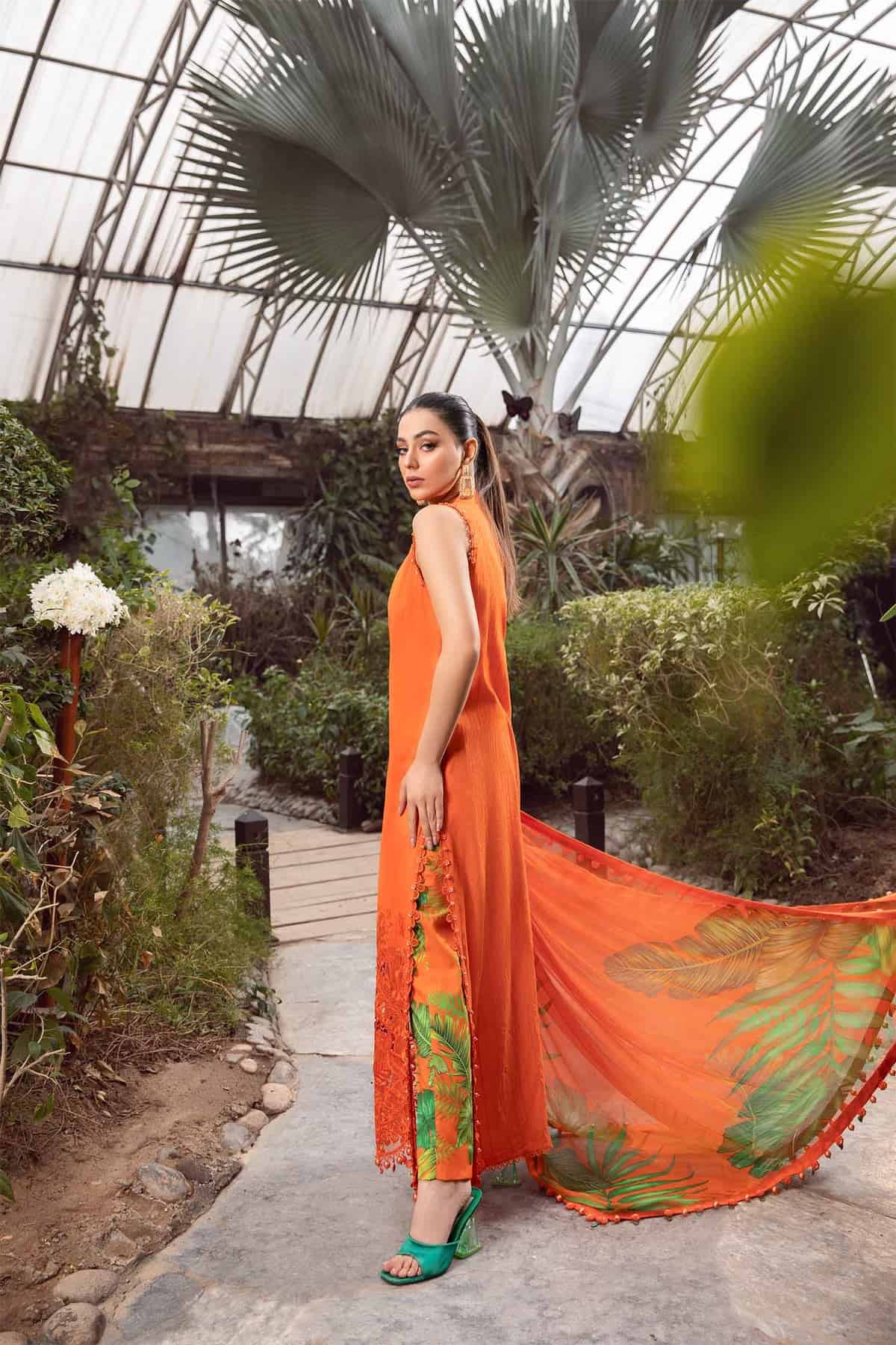 MARIA B M.Prints | Spring Summer Lawn 2024 | 1A - Image 3