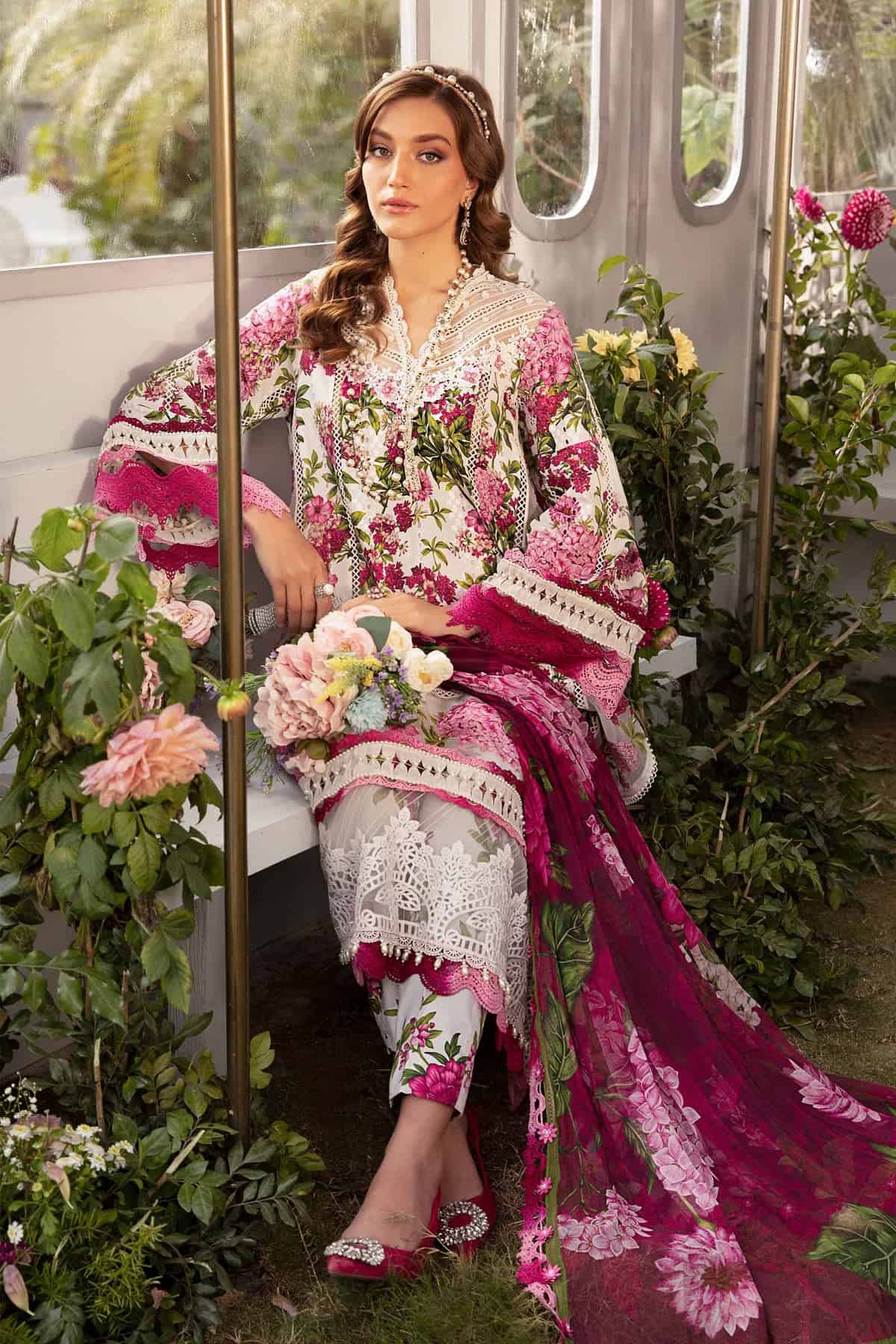 MARIA B M.Prints | Spring Summer Lawn 2024 | 2A - Image 4