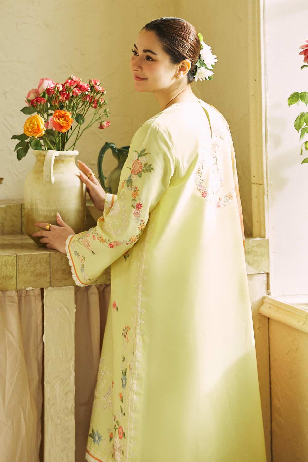 Coco Lawn by Zara Shahjahan 2024 | MAHAY - 4B - Image 5