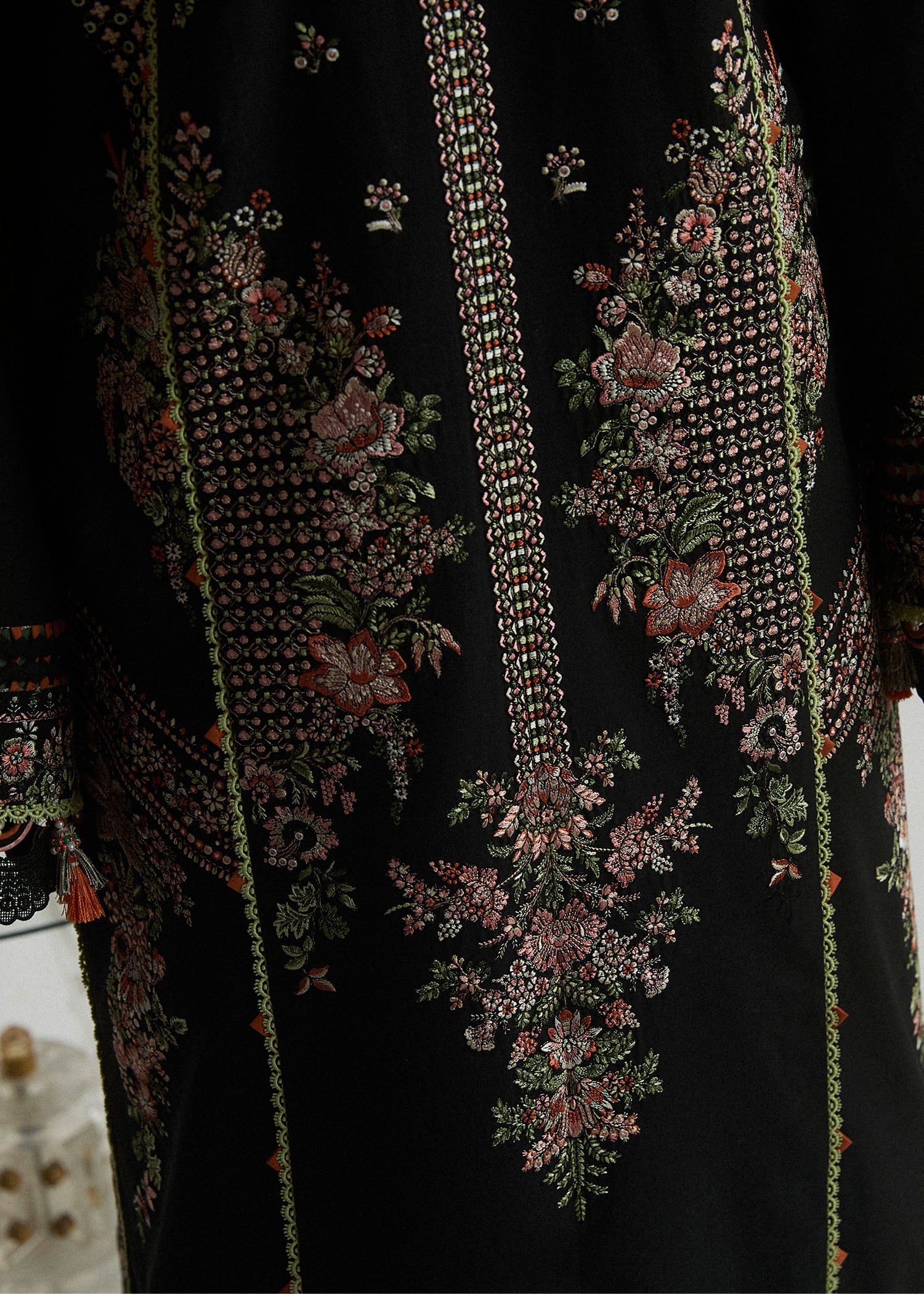 Hussain Rehar SS Lawn Eid Unstitched Collection'24 | Aurora - Image 4