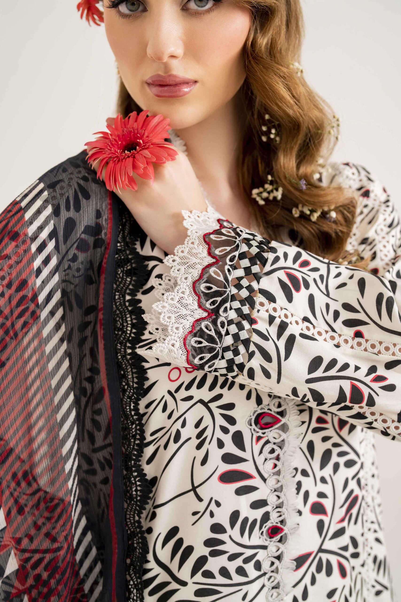 Sable Lila Lawn | SAL-05-24 - Image 2