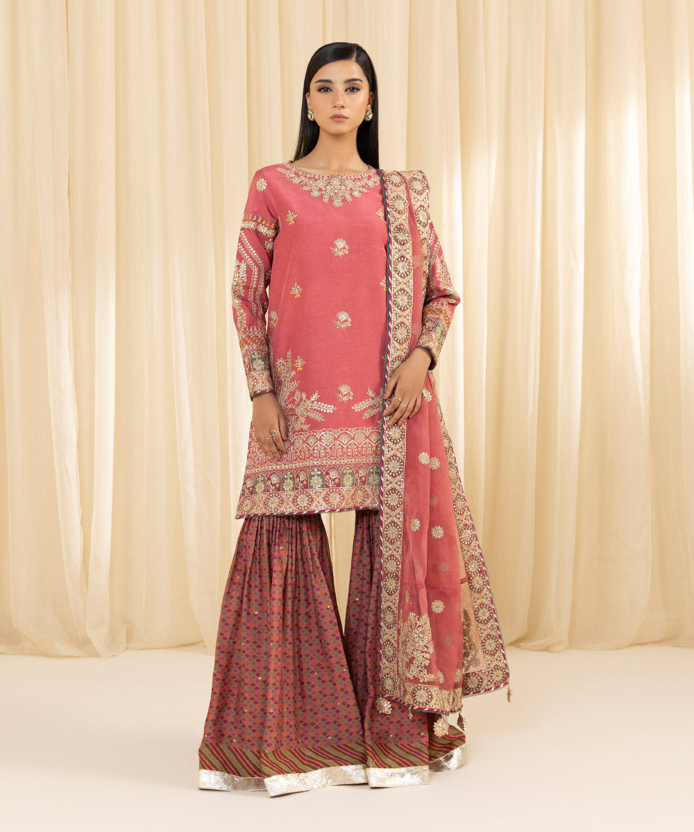 Sapphire Festive Unstitched Collection | U3SFELX24V61 - Image 2
