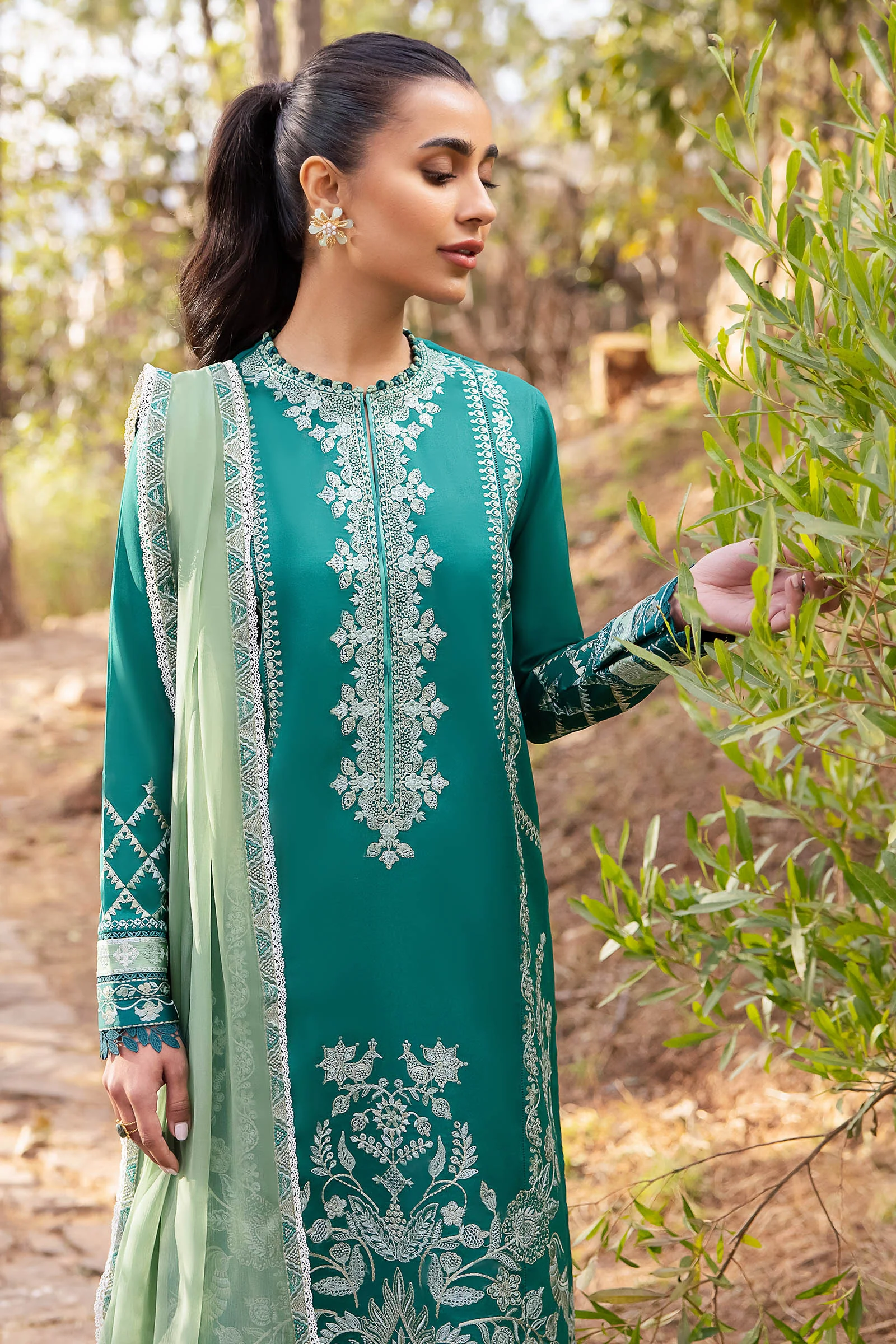 Zaha Lawn 2024 | ZL24-11 B - Image 3