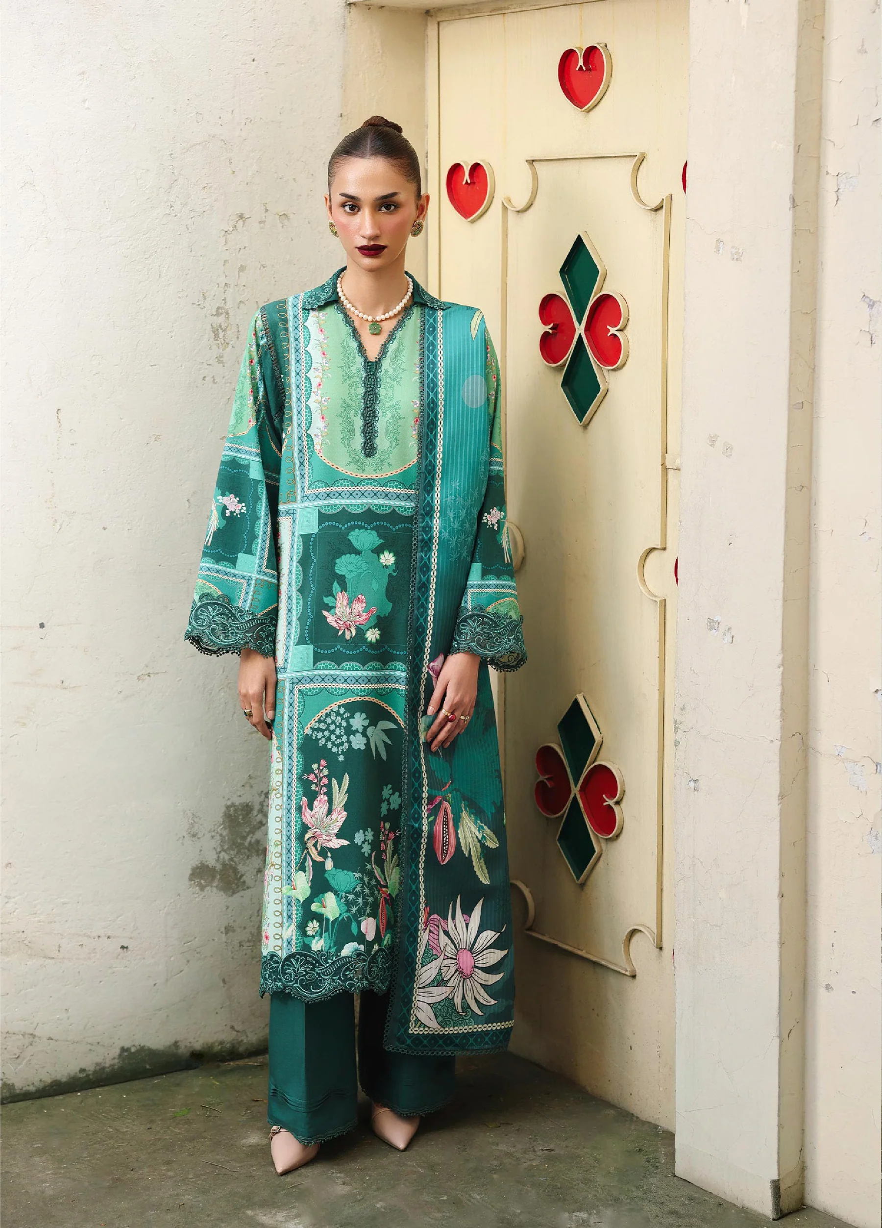 Qprints By Qalamkar QLM25PW || QW-08 B Anika