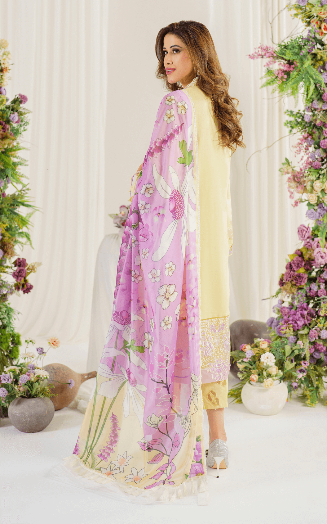 Pretty in Pink by Asifa & Nabeel | Versaila (PP-10) - Image 2