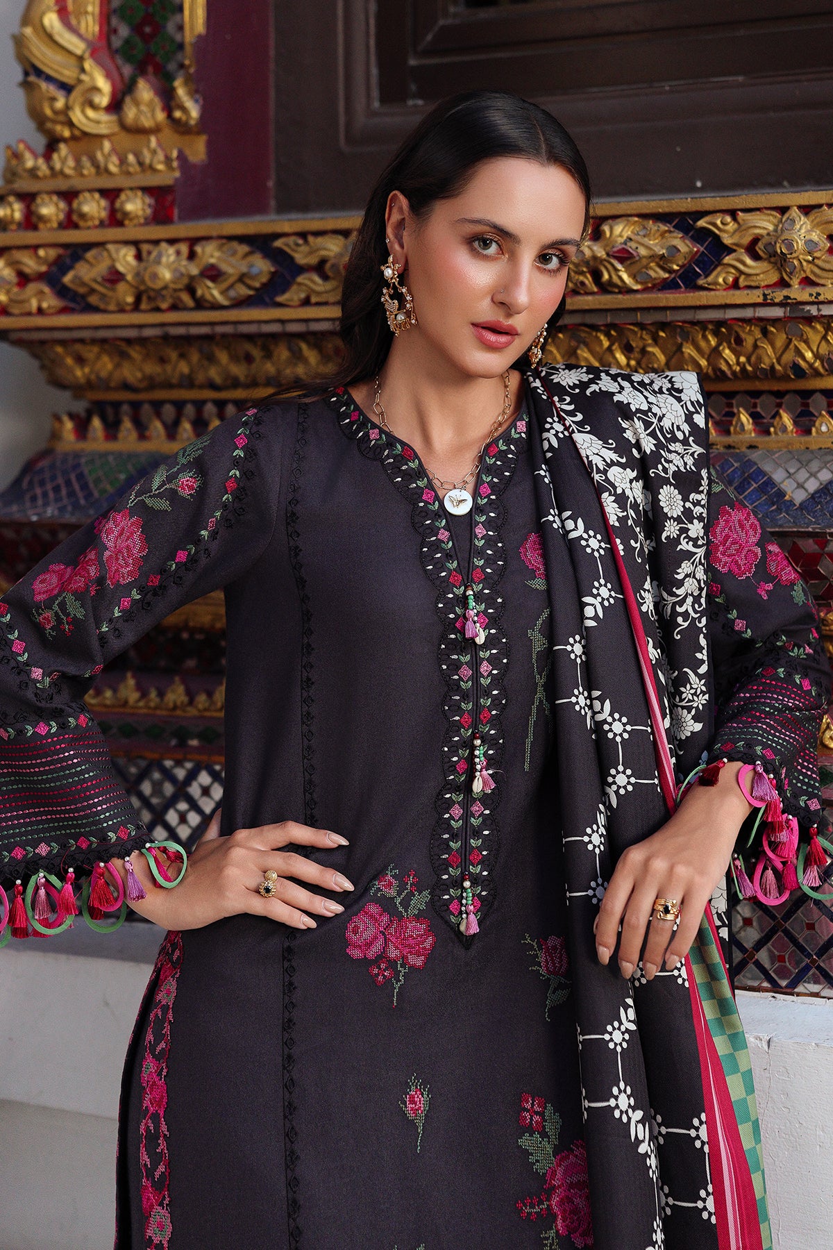 Charizma Poshmine'25 Vol-1 Winter Collection PSW5-05 - Image 3