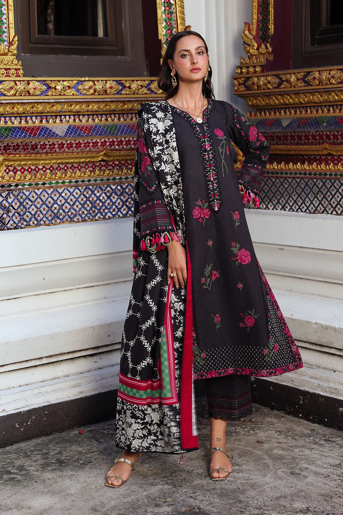 Charizma Poshmine'25 Vol-1 Winter Collection PSW5-05