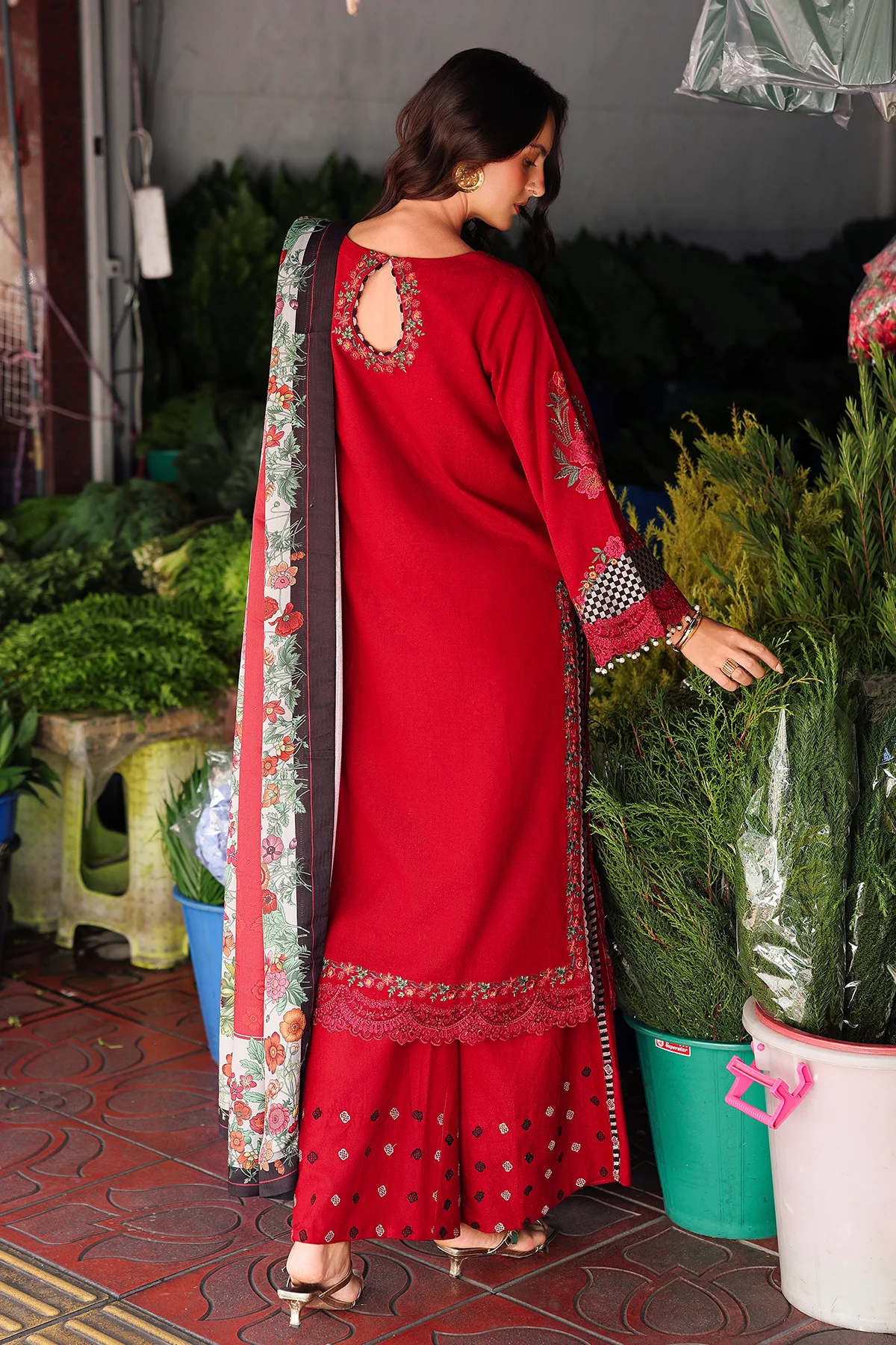 Charizma Poshmine'25 Vol-1 Winter Collection PSW5-08 - Image 5