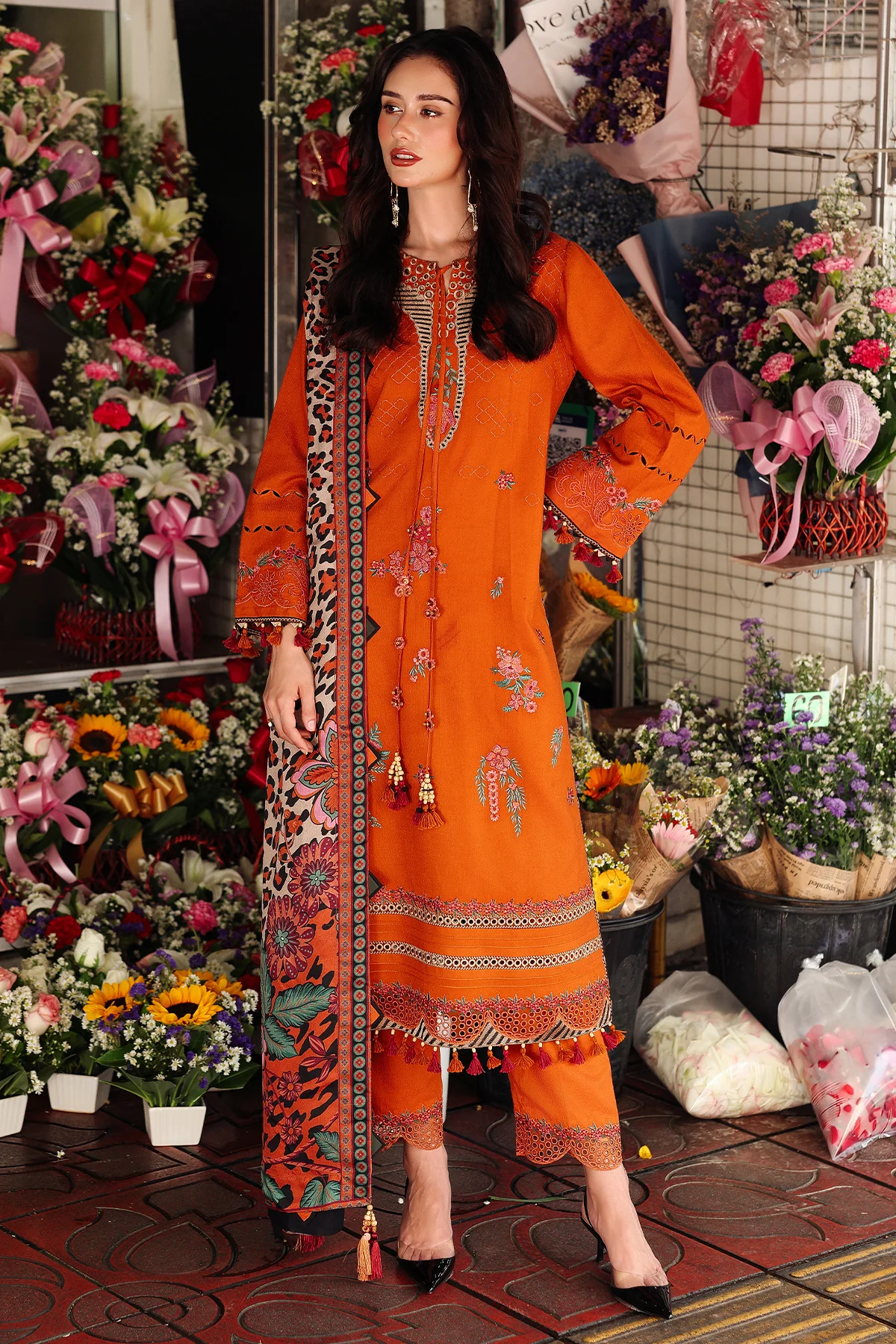 Charizma Poshmine'25 Vol-1 Winter Collection PSW5-03 - Image 2