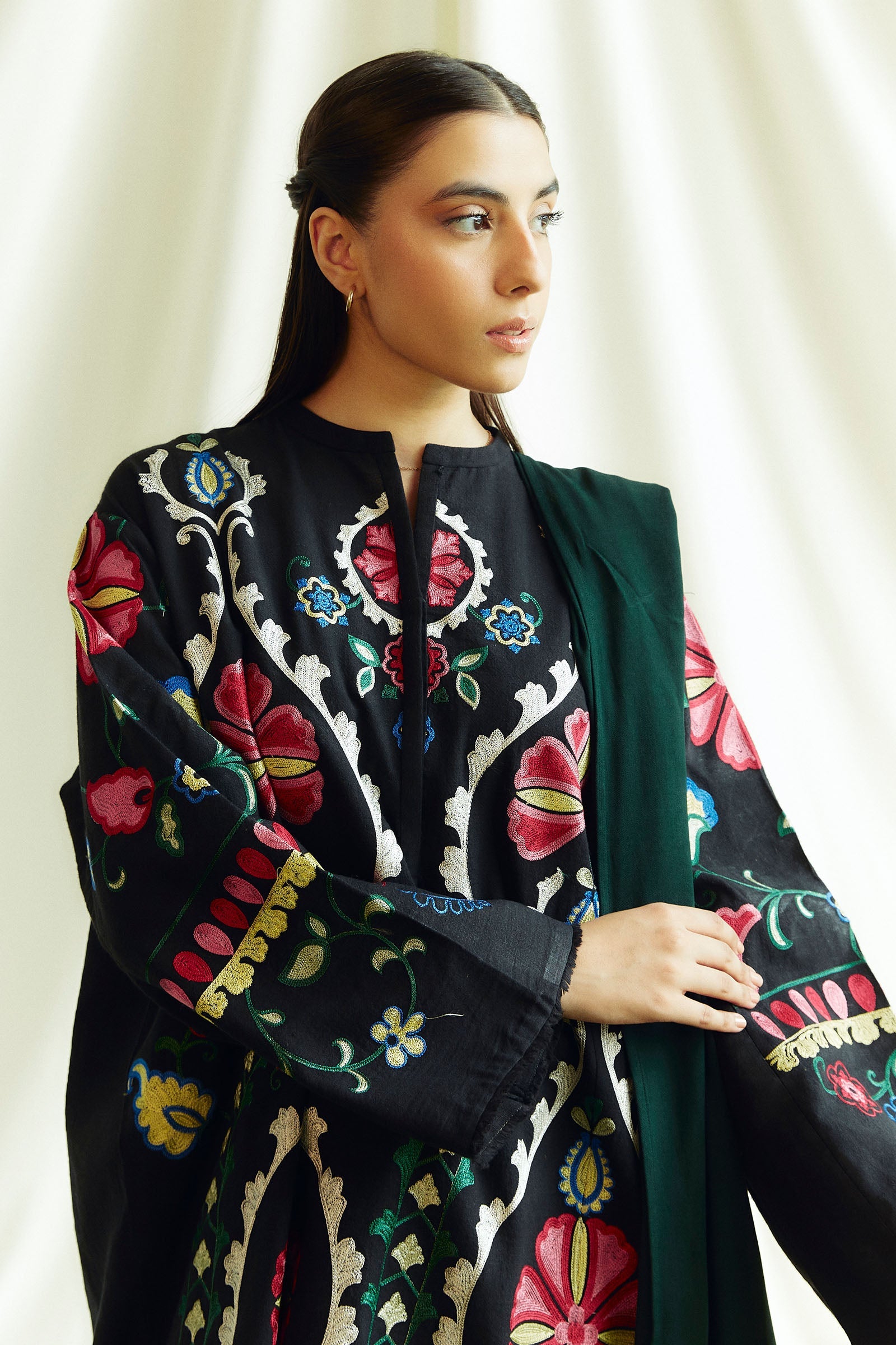 Coco Winter Unstitched by Zara Shahjahan | 1B - Image 3
