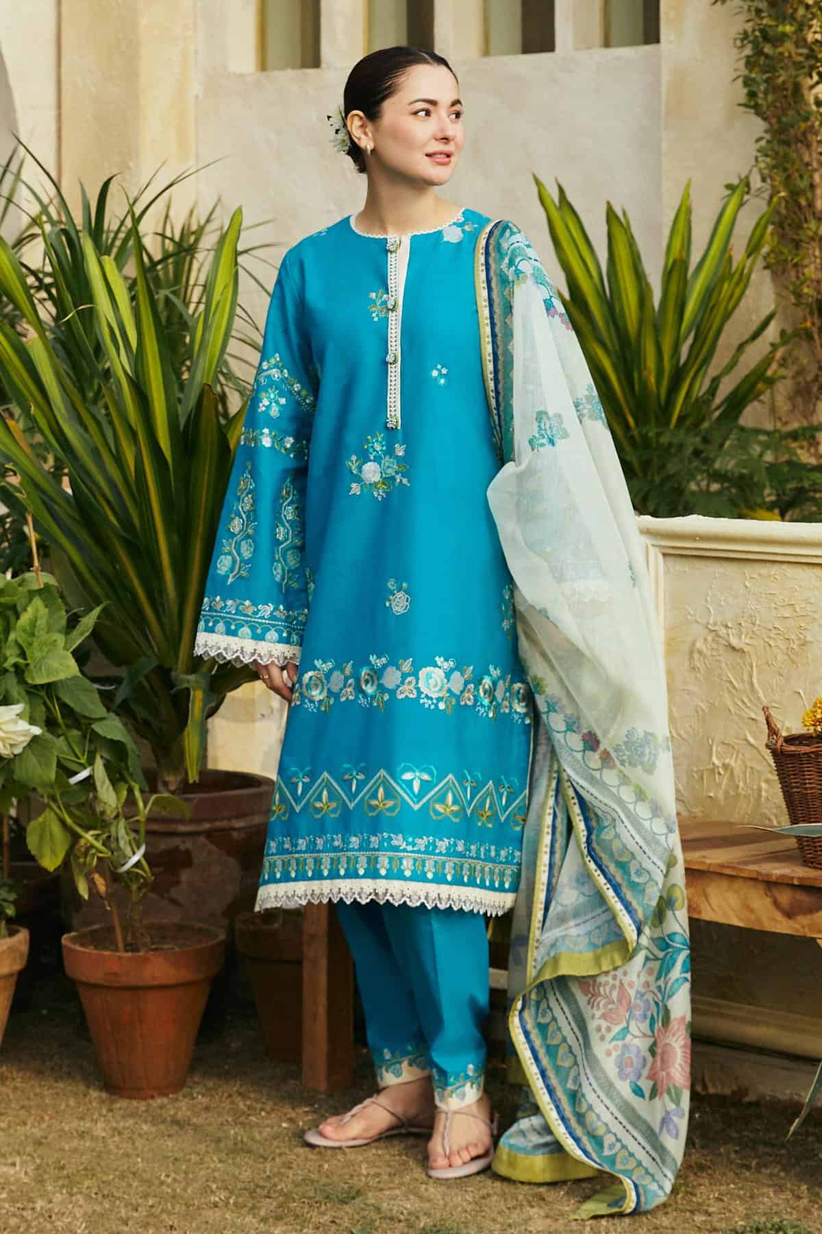 Coco Lawn by Zara Shahjahan 2024 | ZOYA - 8B - Image 3